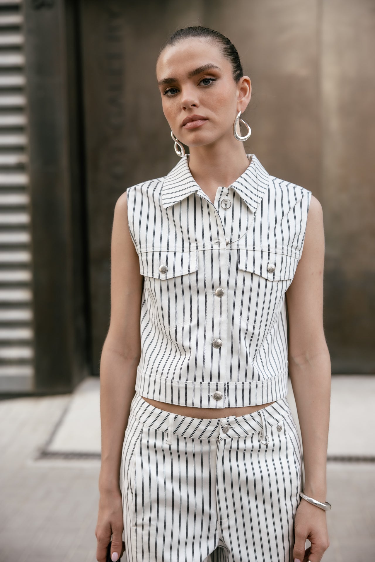 

Kurzes ärmelloses Top Damen Meira Miyu off white | Freeman T. Porter