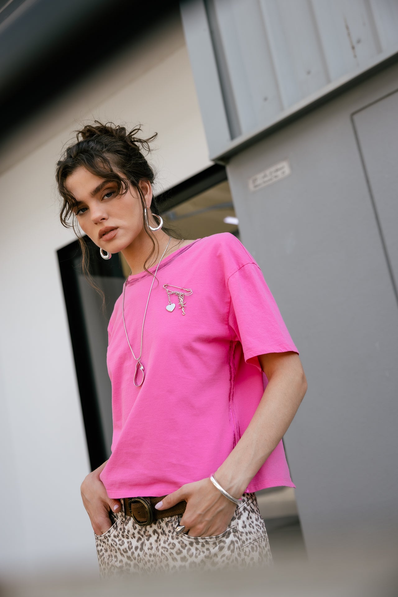 

Oversize T-Shirt mit gekreuztem Rücken Damen Tissalia Foil sangria sunset | Freeman T. Porter