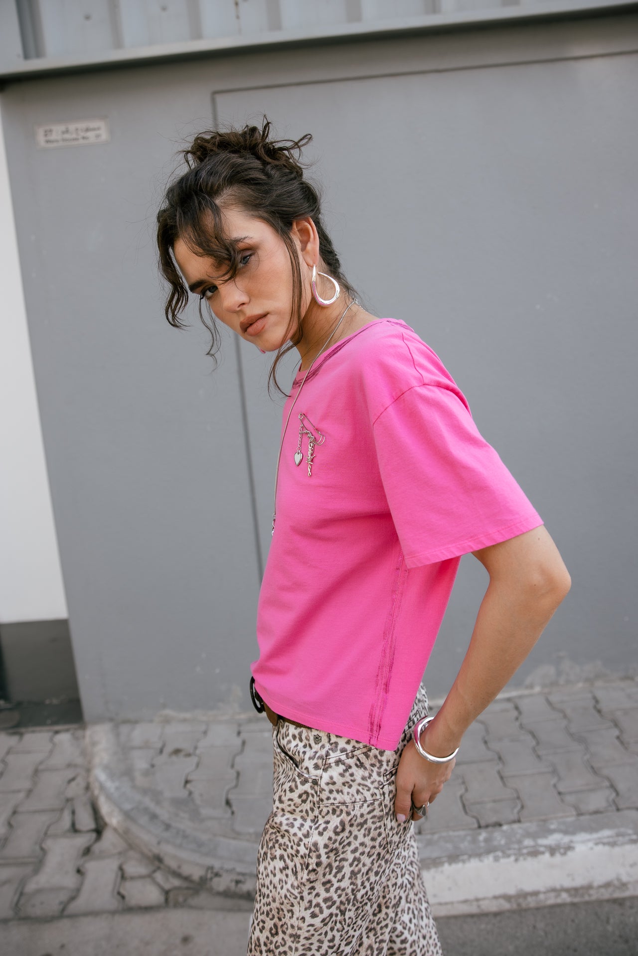 

Oversize T-Shirt mit gekreuztem Rücken Damen Tissalia Foil sangria sunset | Freeman T. Porter