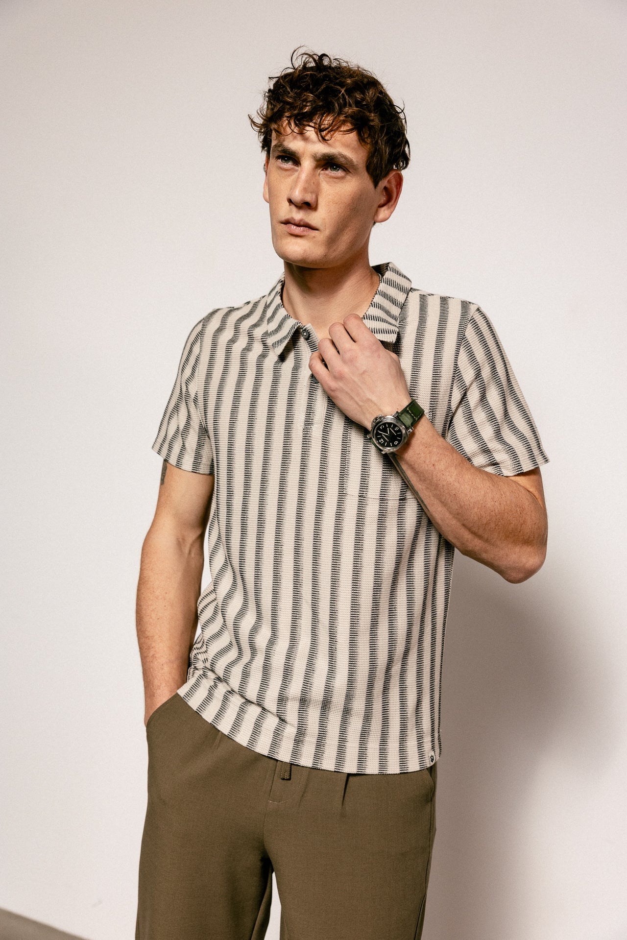   
            

Mesh-effect polo Men Goro Sand original | Freeman T. Porter
          