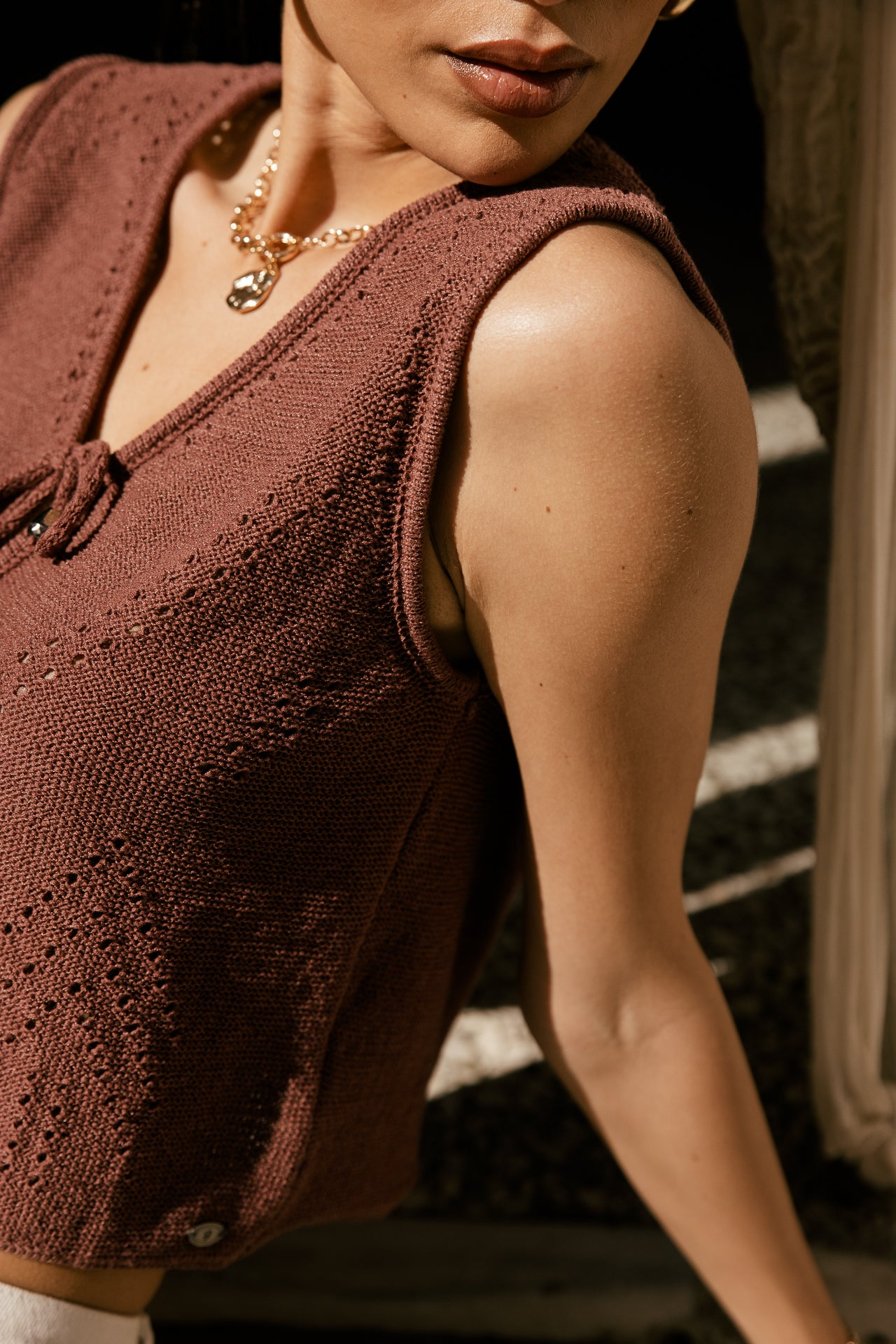 

Maille en pointelle sans manches Femme Timao Ribbon brown | Freeman T. Porter