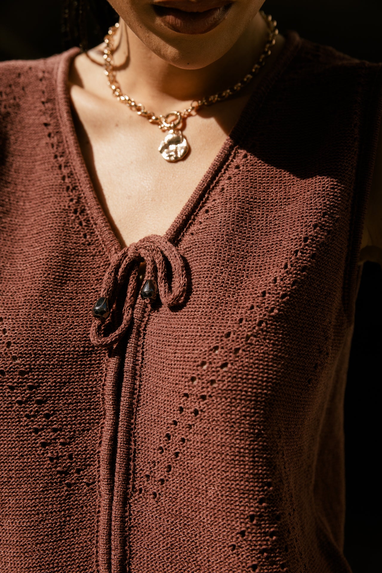 

Maille en pointelle sans manches Femme Timao Ribbon brown | Freeman T. Porter