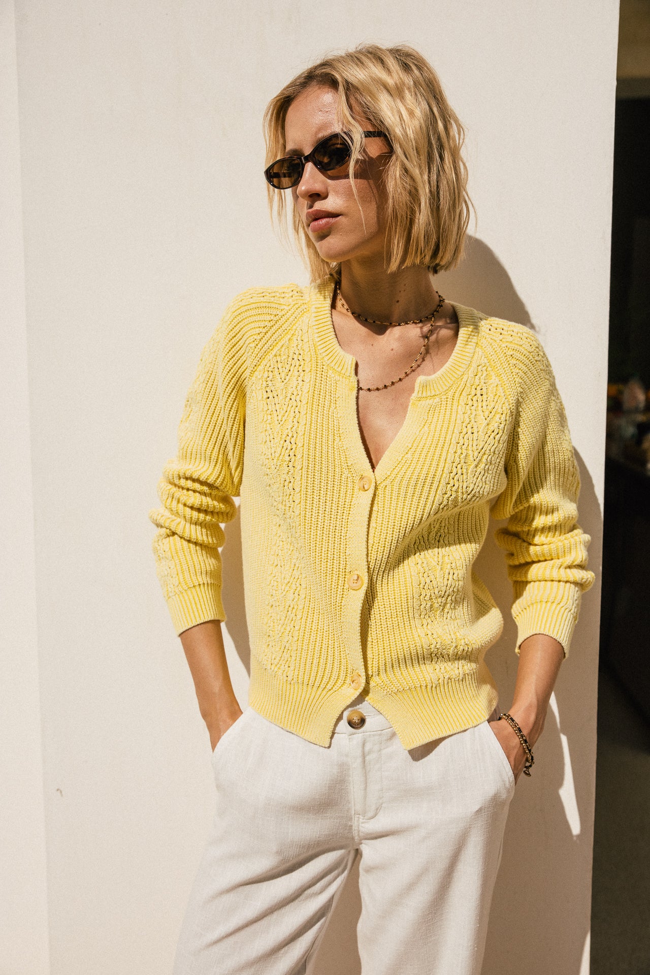 

Gilet en maille en point tresse Femme Pampai yellow | Freeman T. Porter