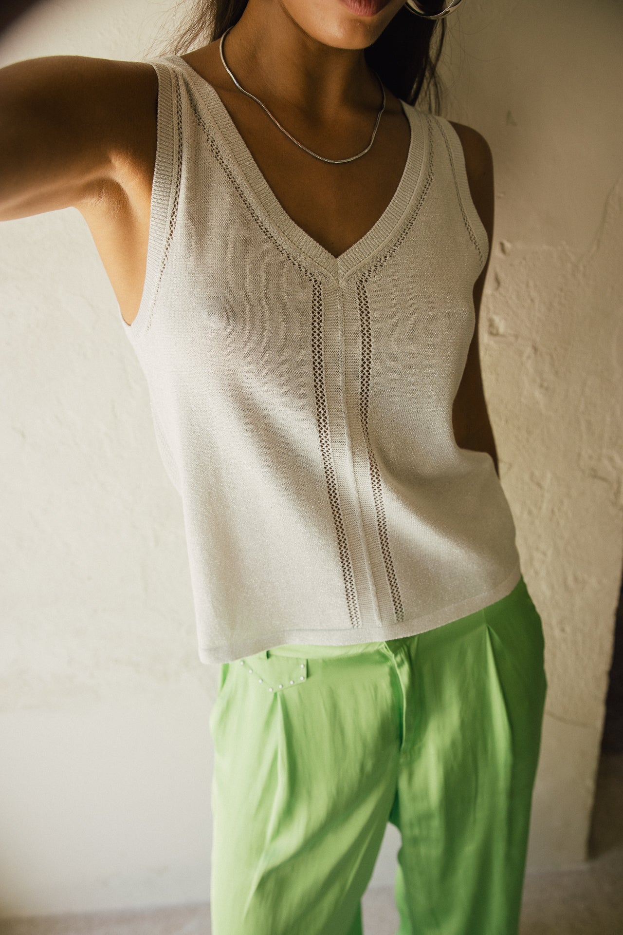 

Débardeur en maille ajouré irisé Femme Dariana white / silver | Freeman T. Porter