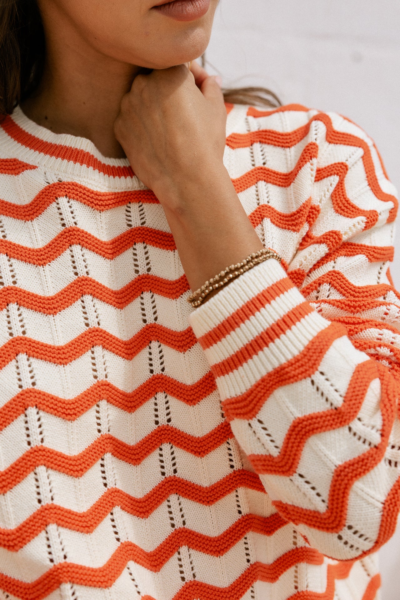 
              

Pull en maille rayé Femme Panella off white / orange | Freeman T. Porter
            