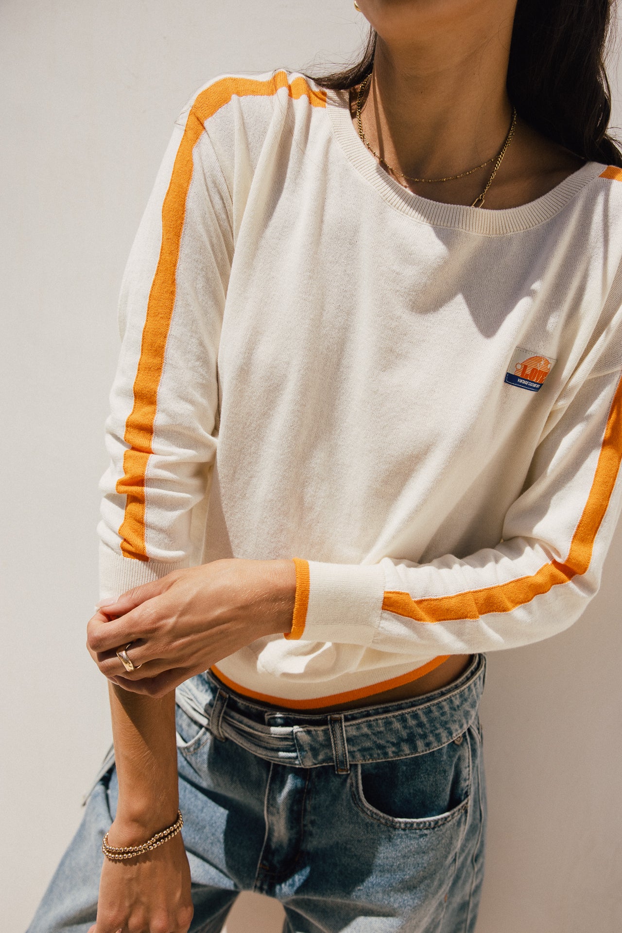 

Pull leger en maille col rond Femme Primo off white / orange | Freeman T. Porter