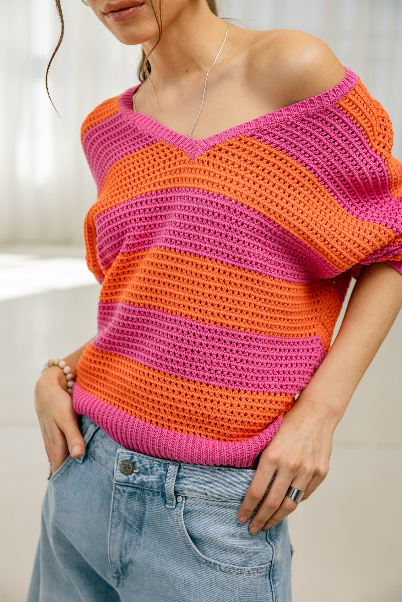   
            

Pull en maille rayé Femme Parossita Stripes pink fluo / orange | Freeman T. Porter
          