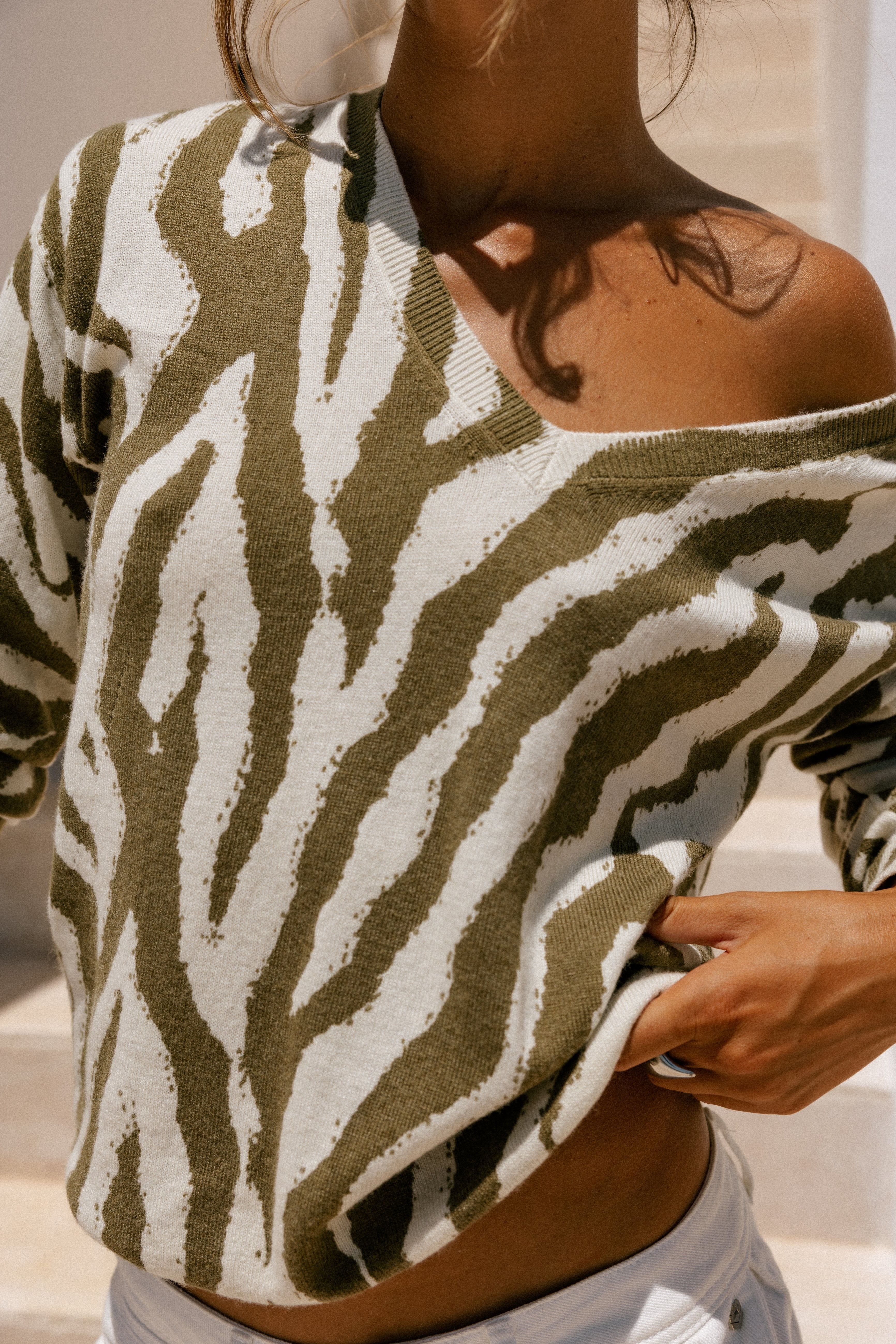 
              

Pull imprimé zèbre Femme Parina Zebryne nutria | Freeman T. Porter
            