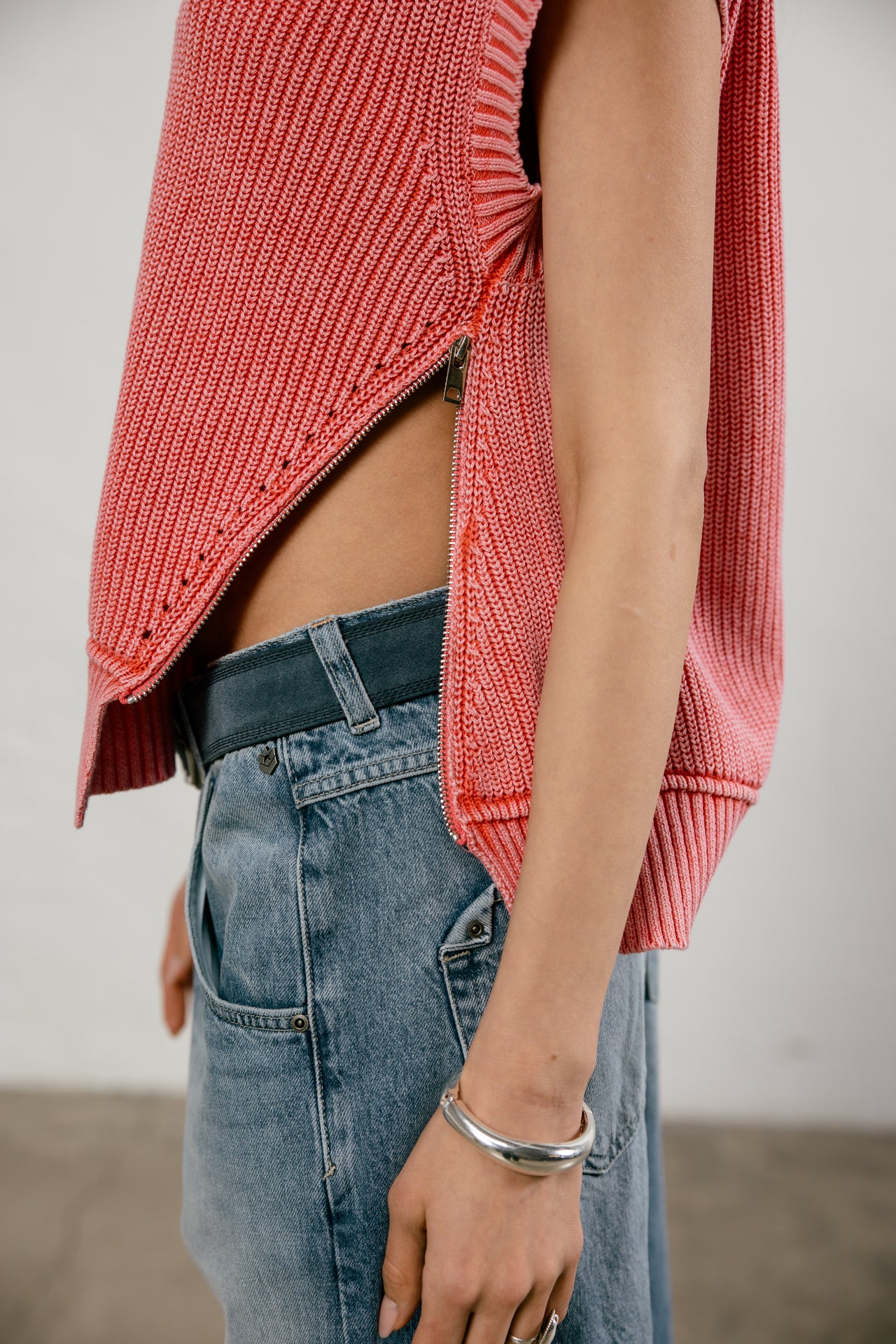 

Pull sans manche zippé Femme Phancy Summer hibiscus | Freeman T. Porter