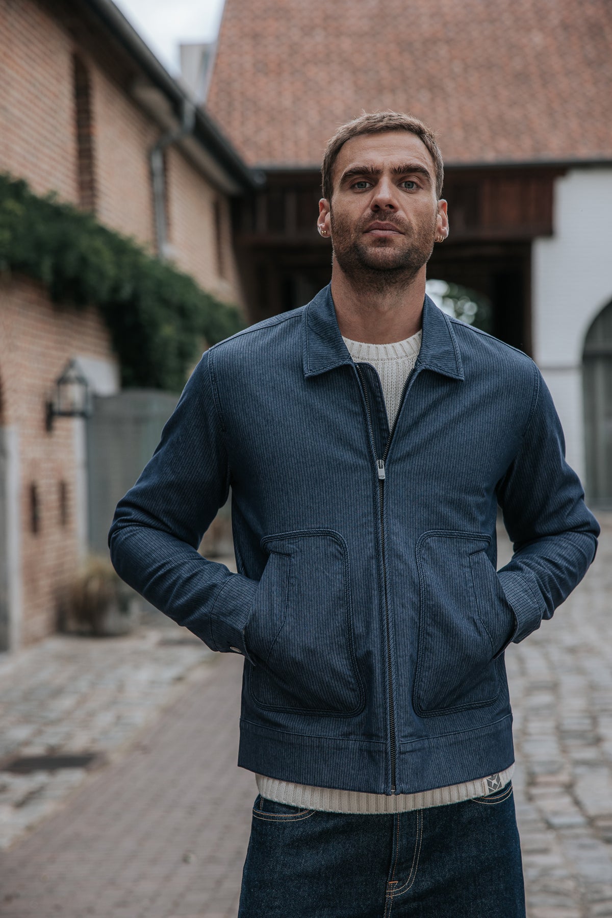   
            

Gerade geschnittene Jacke Herren Antonio Sumai dark denim | Freeman T. Porter
          
