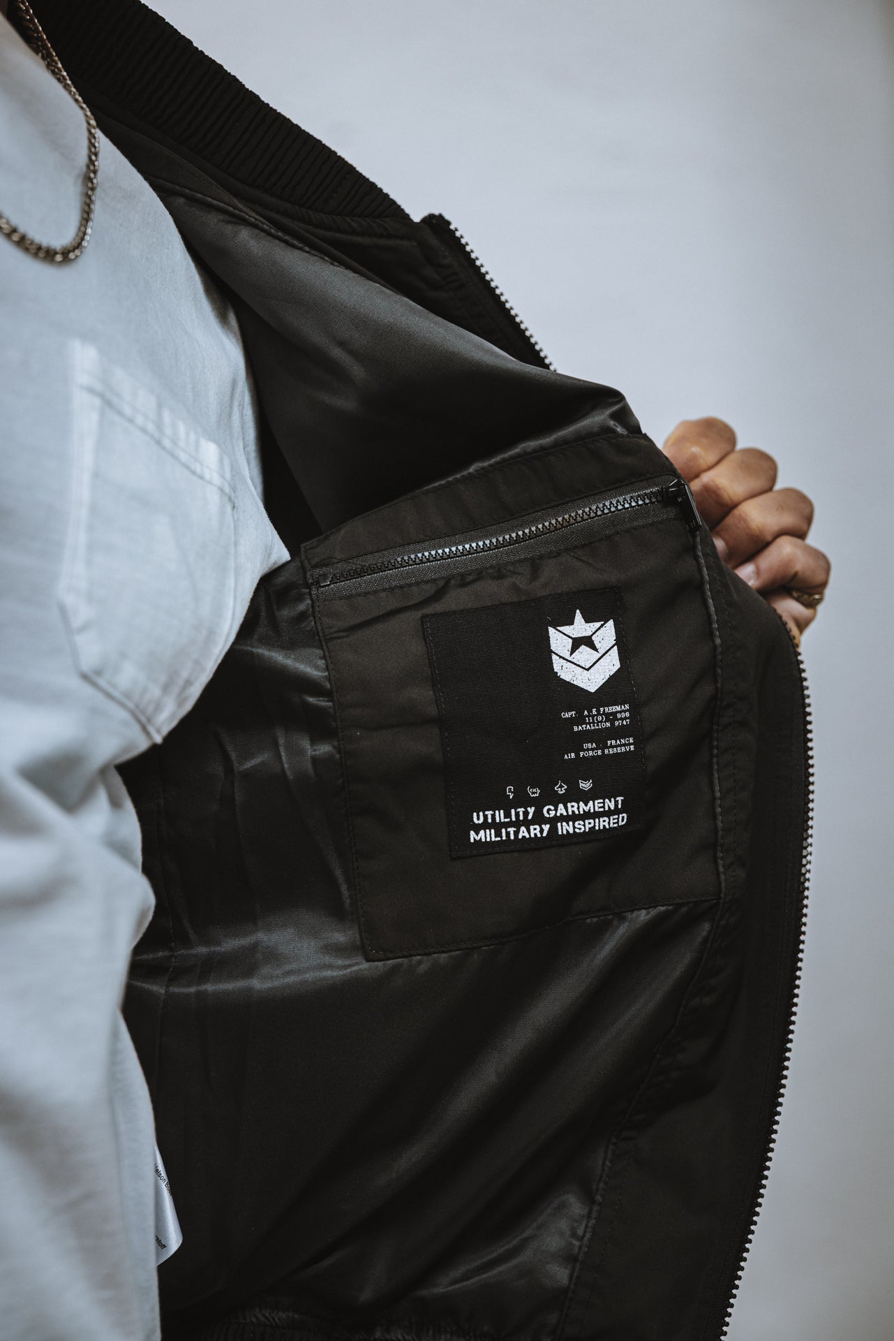 

Gerade geschnittener Blouson Herren Nelson Boss black | Freeman T. Porter