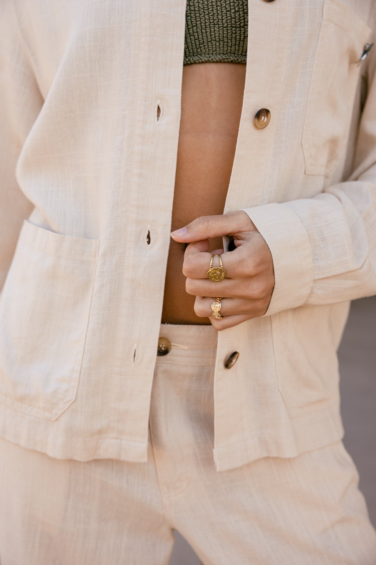 

Gerade geschnittener Blazer Damen Cleo Plain Lin macadamia | Freeman T. Porter