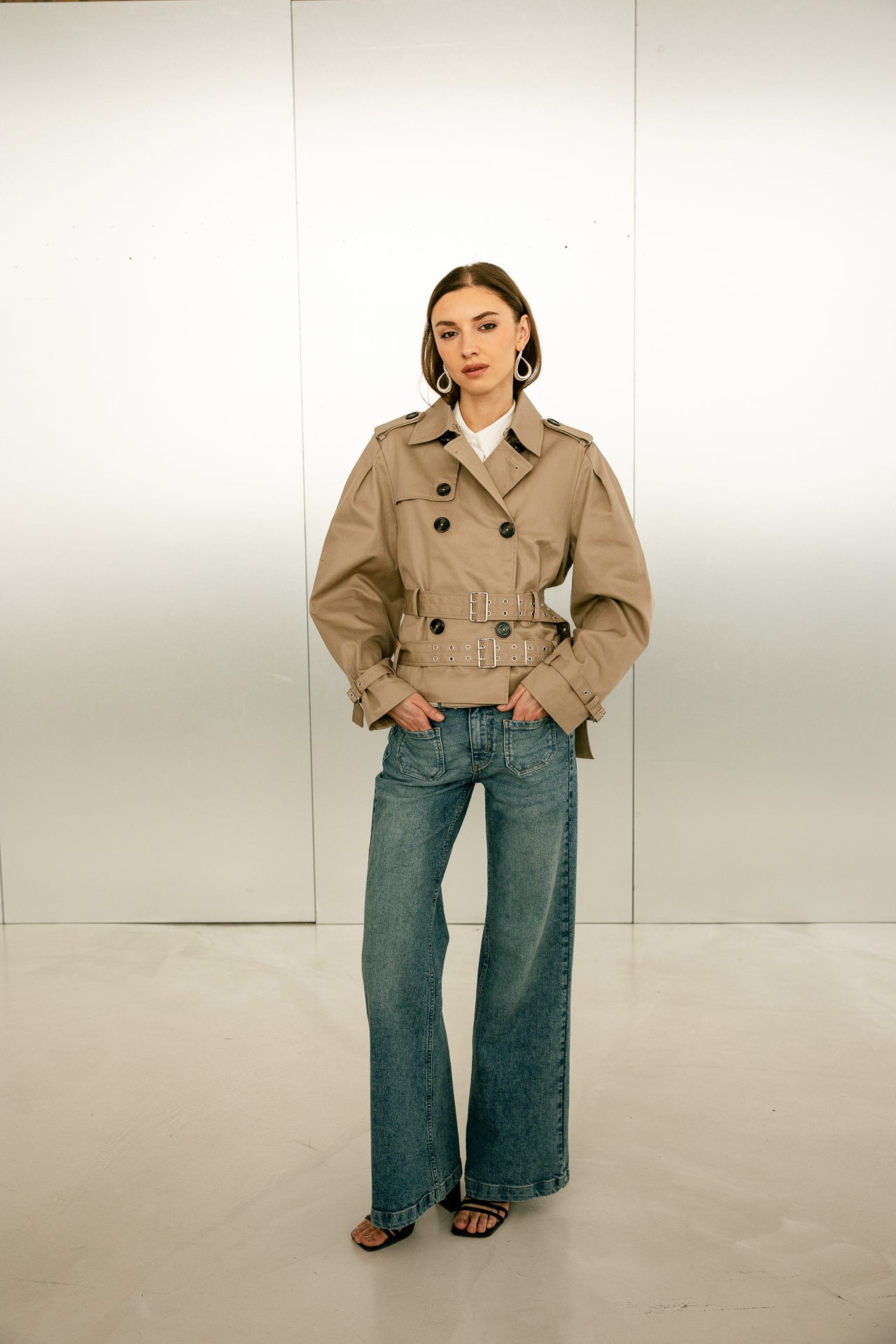 
              

Trench court Femme Vallace light bronze | Freeman T. Porter
            