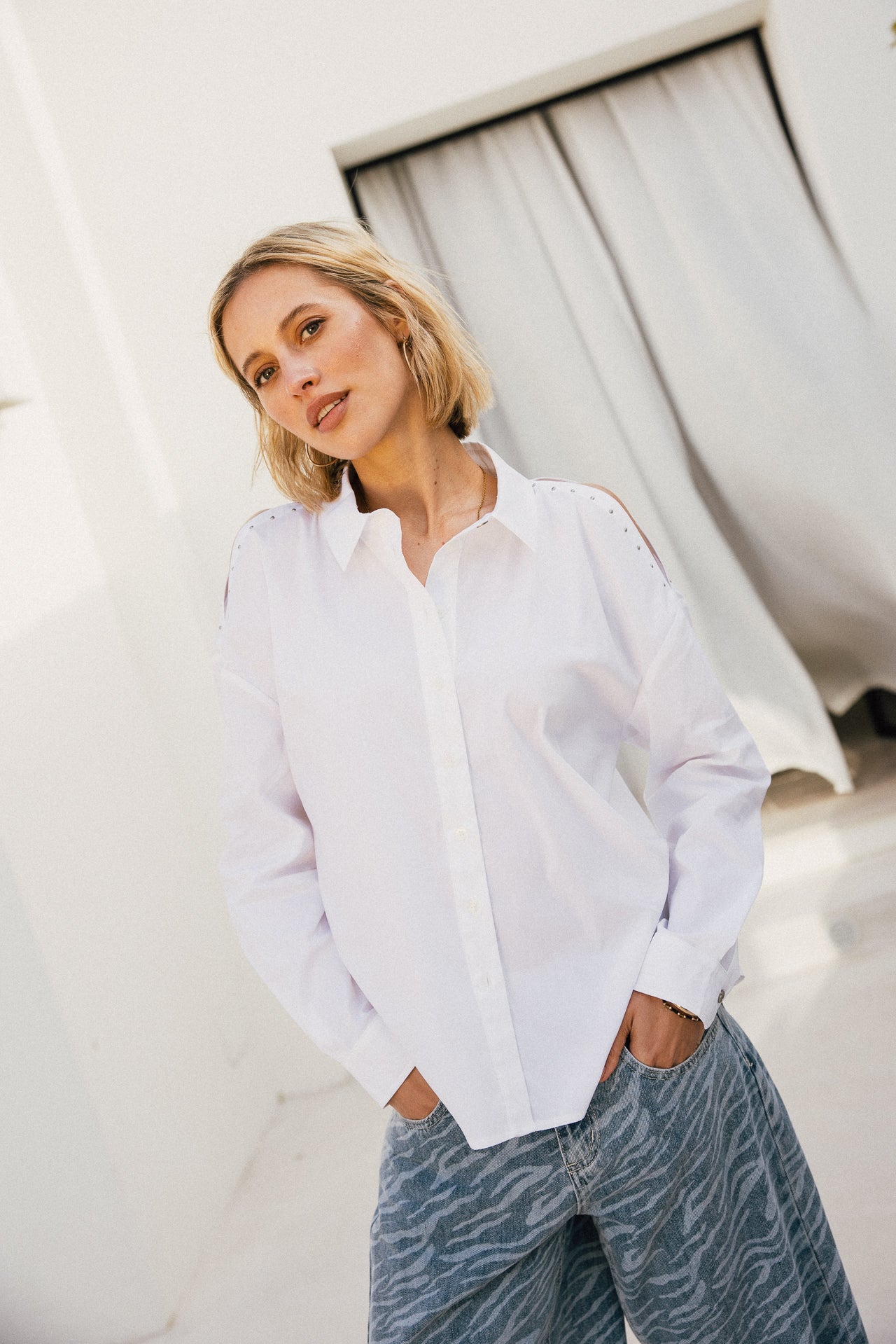   
            

Chemise aux épaules dénudées Femme Cruza Plain white | Freeman T. Porter
          