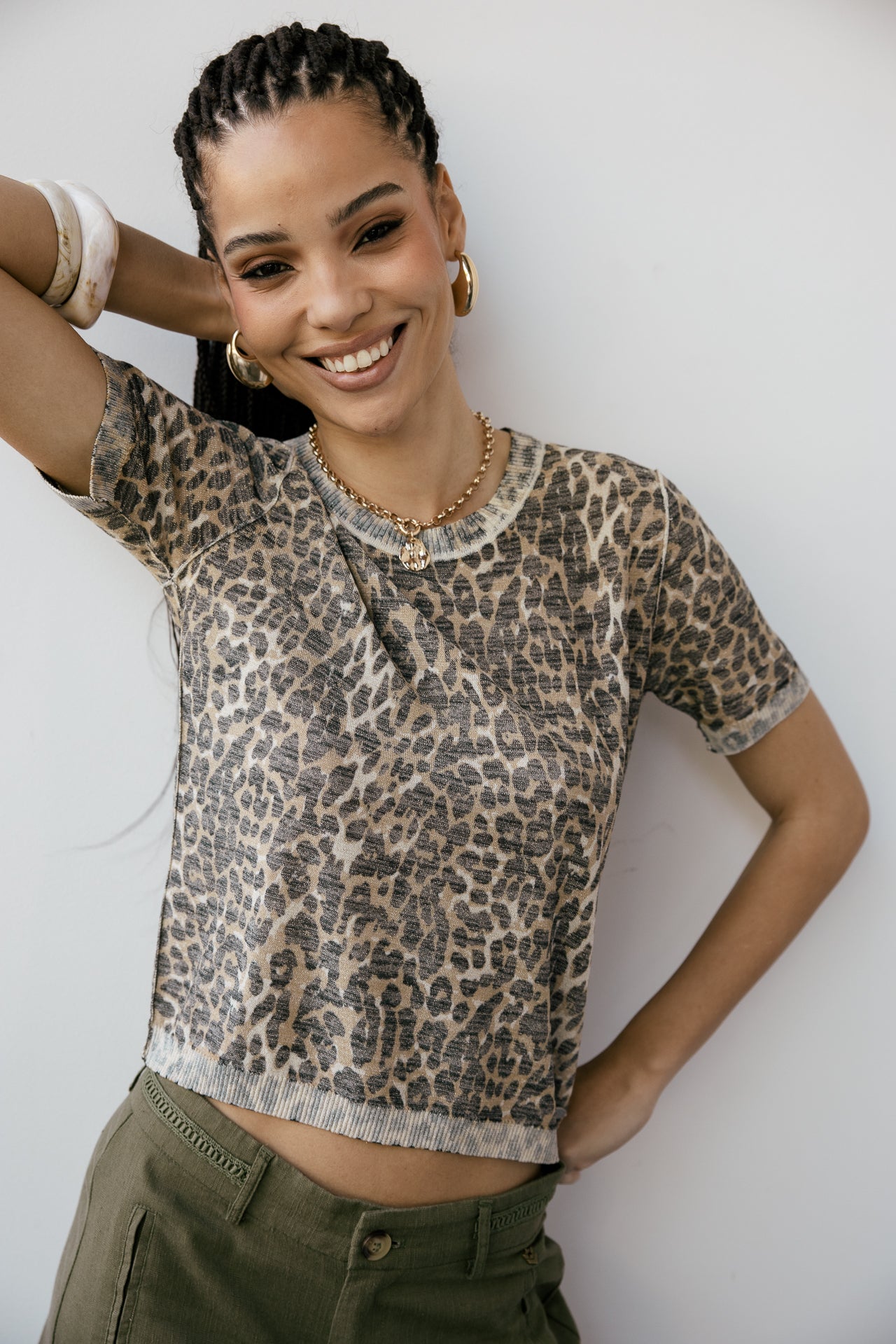 

T-Shirt aus schimmerndem Strick mit Aufdruck Damen Pheed Revers Leo ecru | Freeman T. Porter