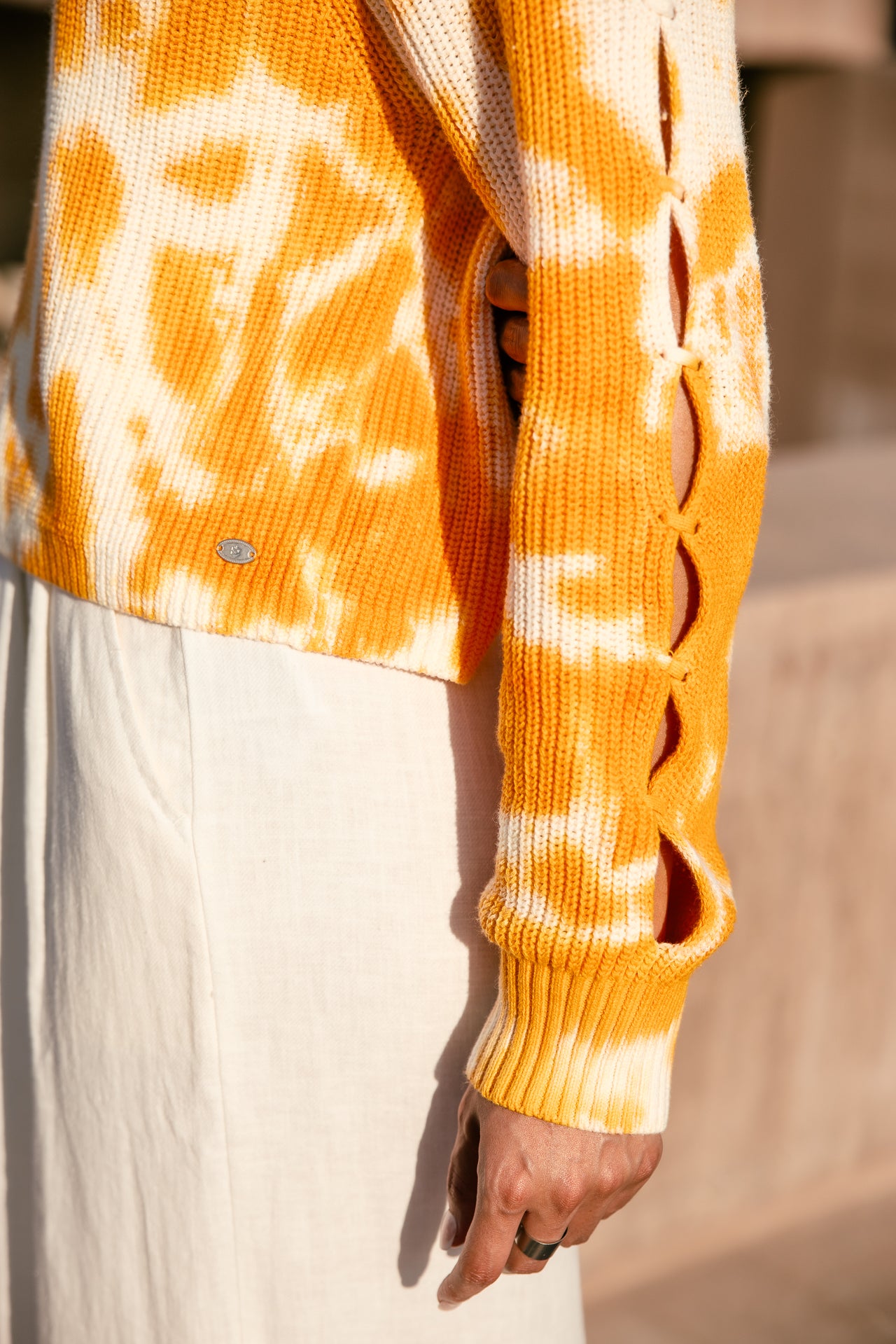 
              

Pull court ajouré sur les manches Femme Prenty Tie&Dye orange peel | Freeman T. Porter
            