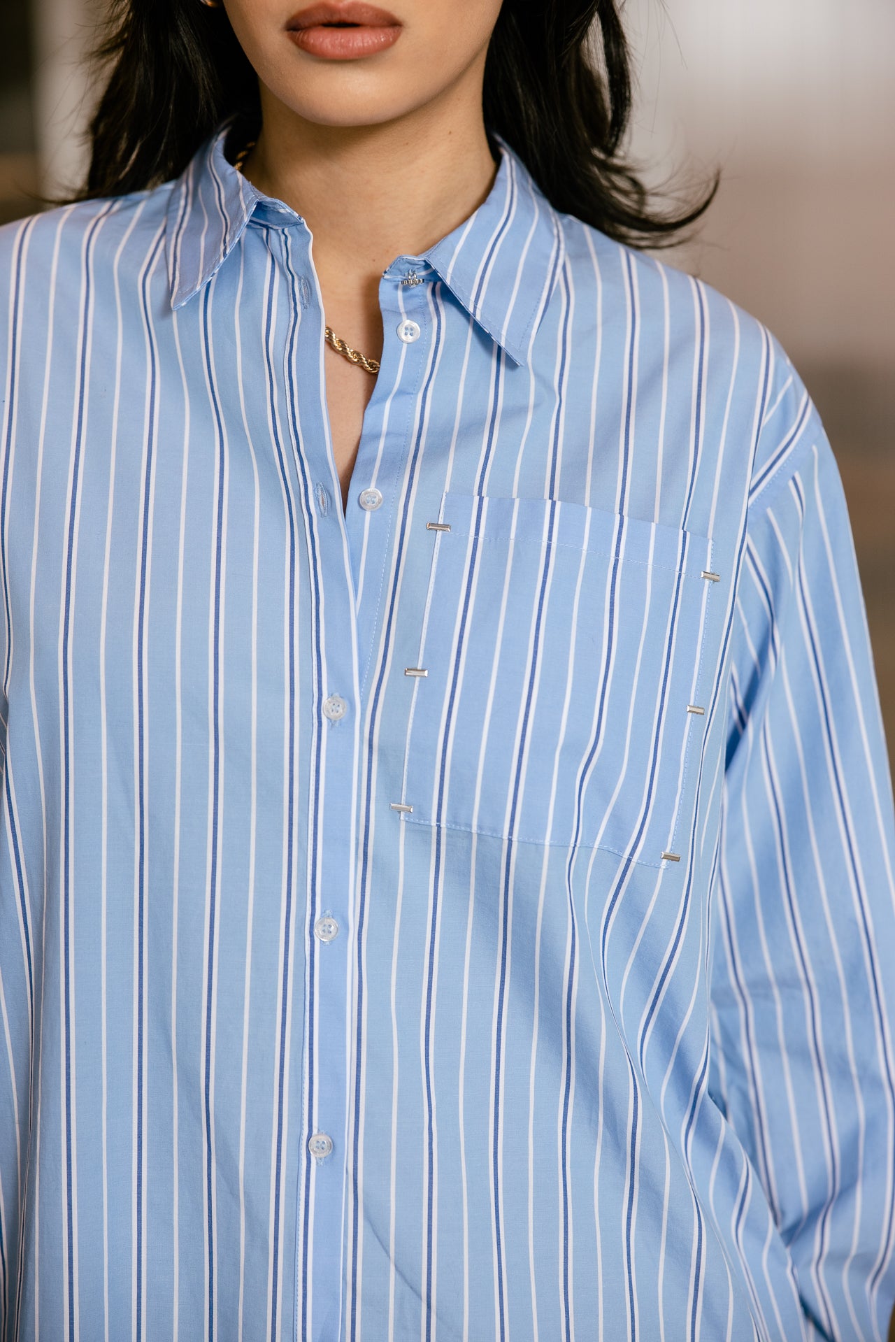 

Camisa amplia con espalda de encaje Mujer Chalamy Lace granada sky | Freeman T. Porter