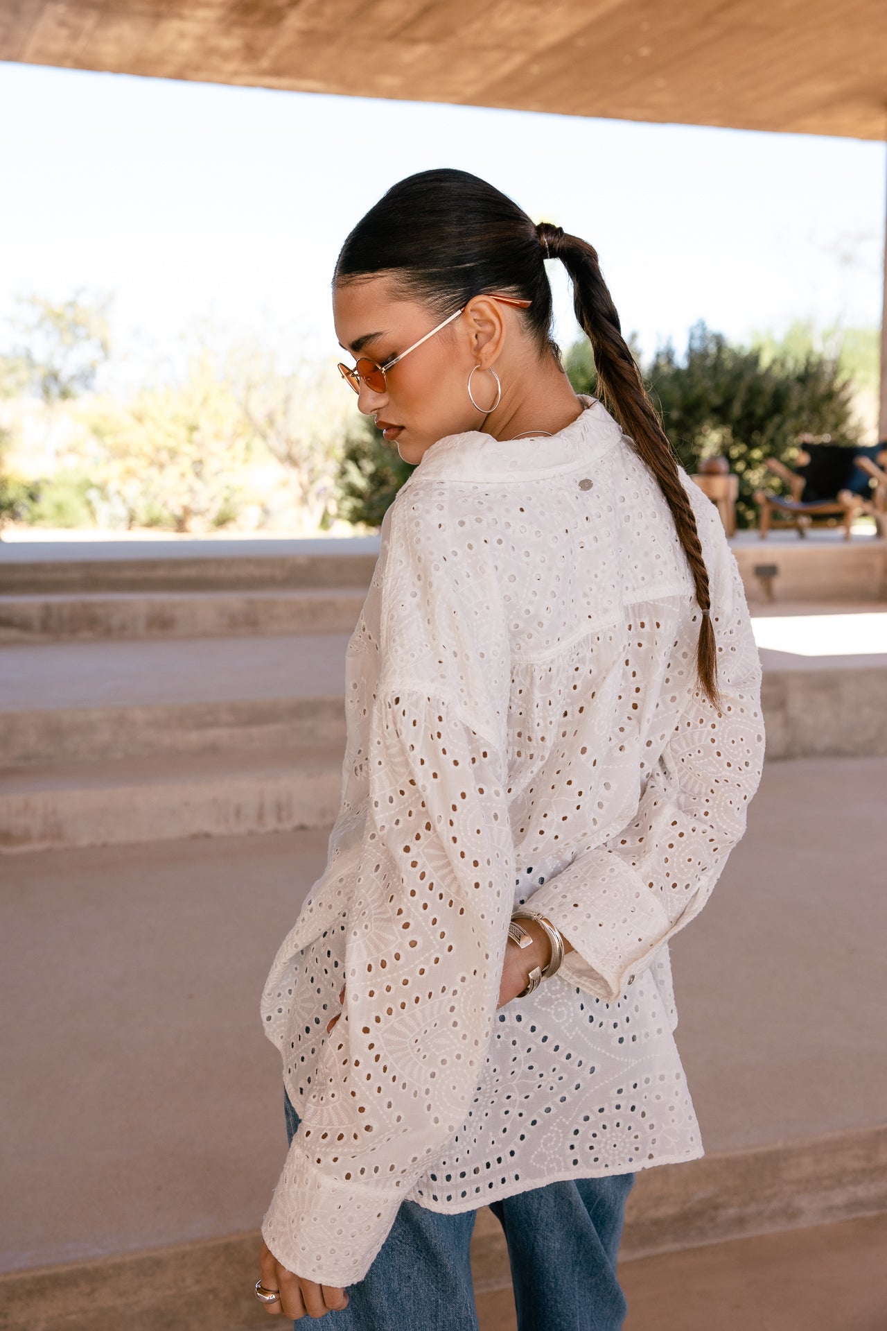 

Chemise large en broderie anglaise Femme Chola Embroidery white | Freeman T. Porter