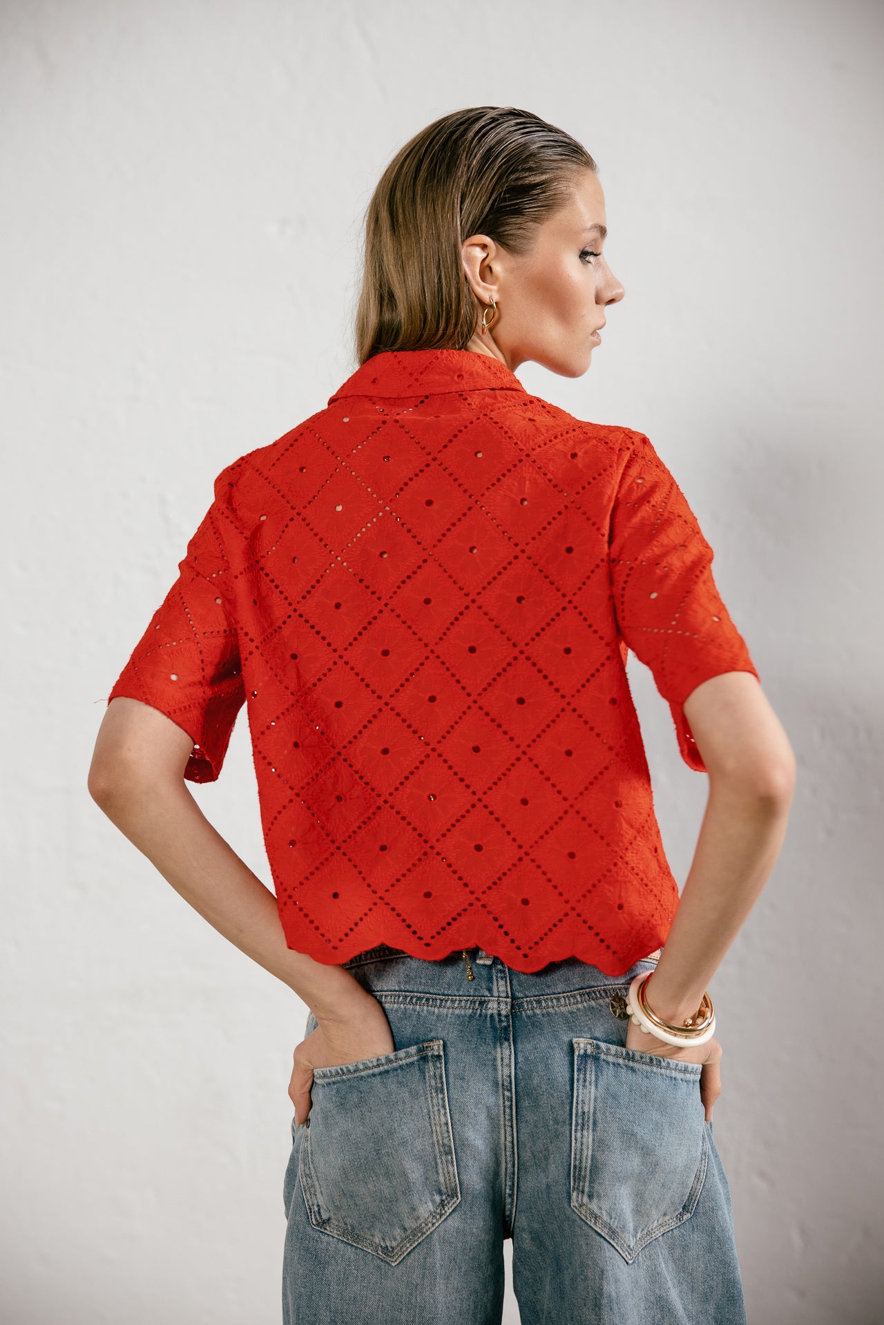 

Chemise large en broderie anglaise Femme Choko Beach Lace orange peel | Freeman T. Porter
