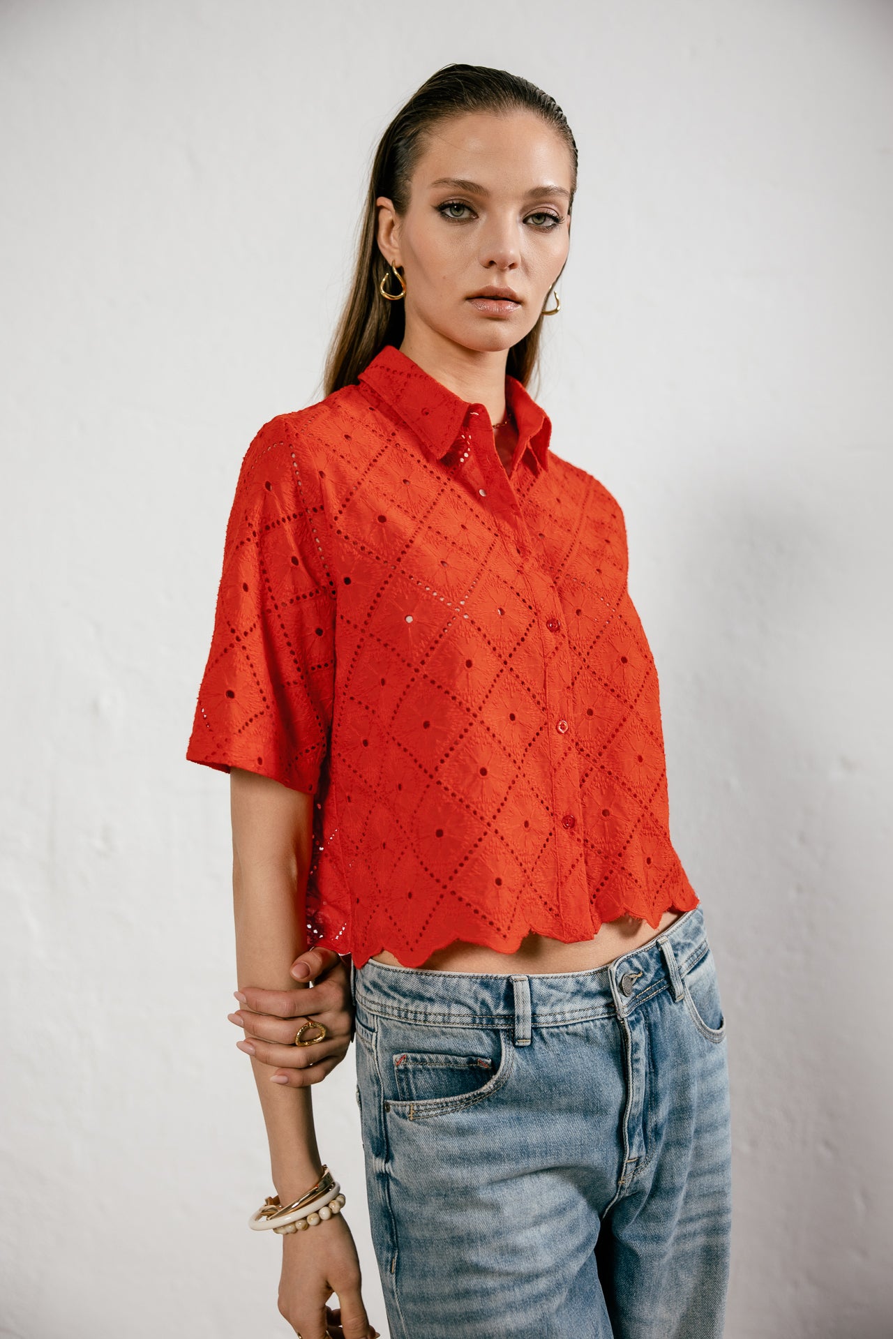

Chemise large en broderie anglaise Femme Choko Beach Lace orange peel | Freeman T. Porter