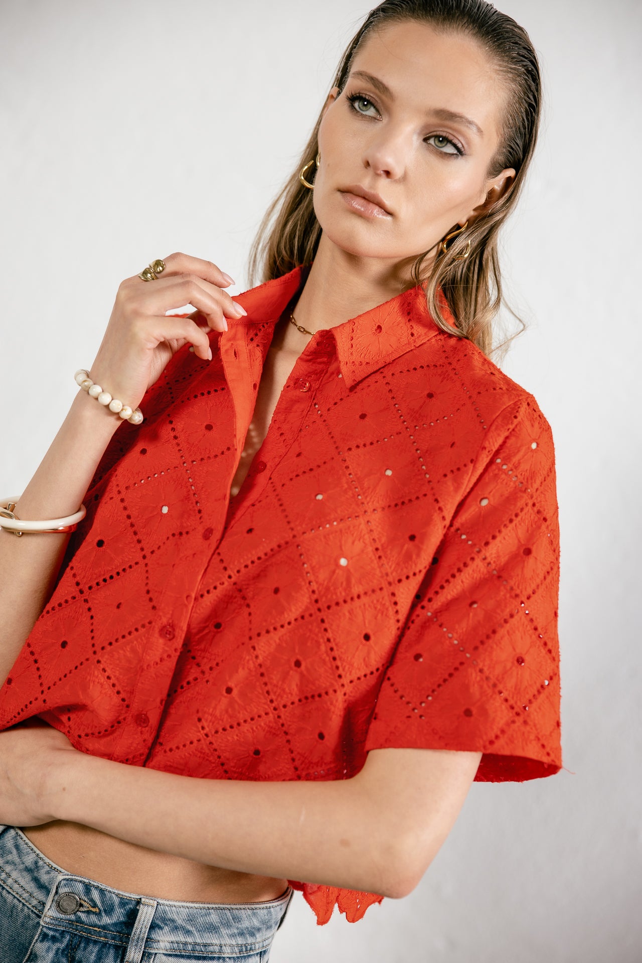 

Chemise large en broderie anglaise Femme Choko Beach Lace orange peel | Freeman T. Porter