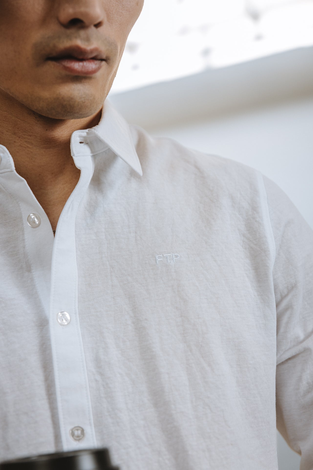 
              

Chemise ajustée Homme Yoris Maille bright white | Freeman T. Porter
            