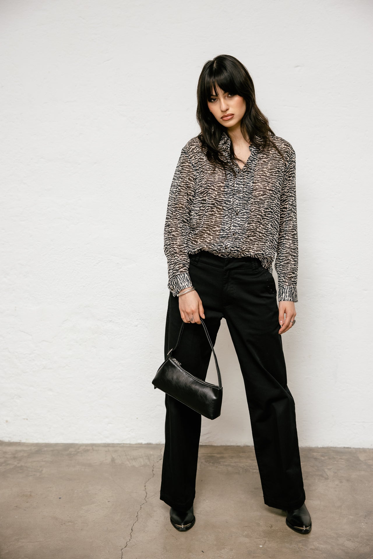 
              

Loose and flowy shirt Women Chickya Desert Wave original | Freeman T. Porter
            