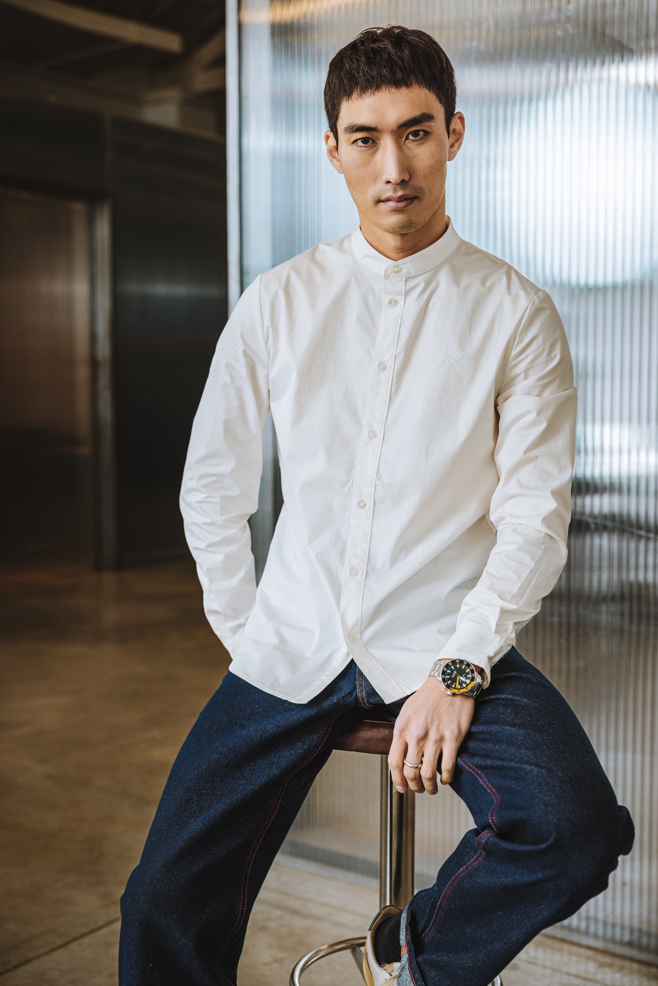 

Chemise ajustée col mao Homme Anwar Poplin white | Freeman T. Porter