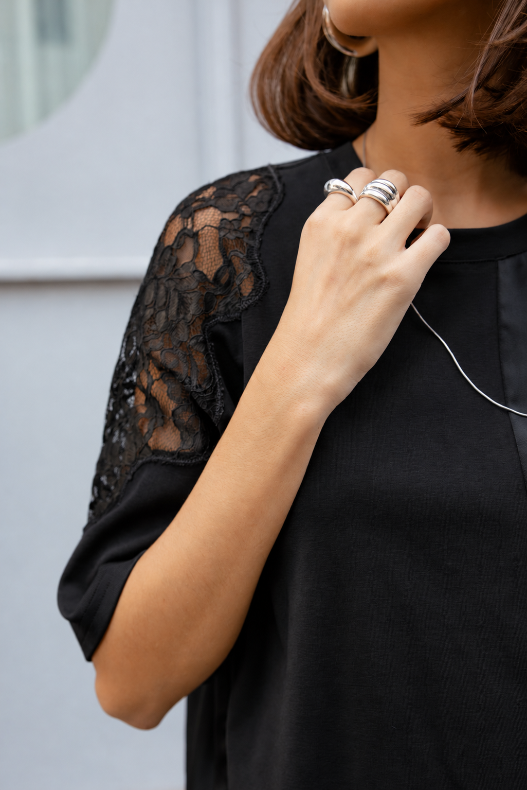 
              

Bi-Material-T-Shirt mit Spitze Damen Tizay Lace black | Freeman T. Porter
            