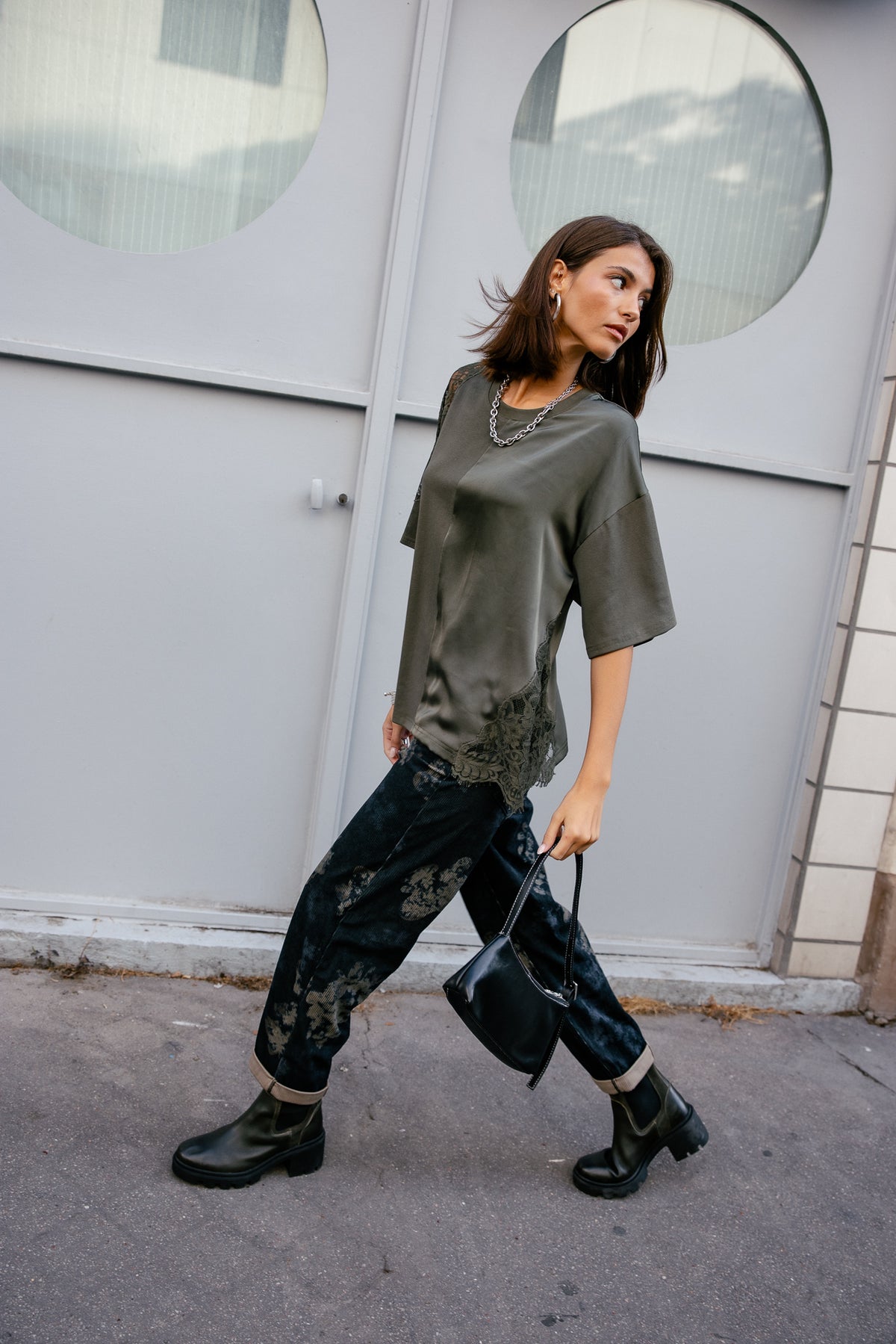 

T-Shirt aus zwei Materialien mit Spitze Damen Tizay Lace forest night | Freeman T. Porter