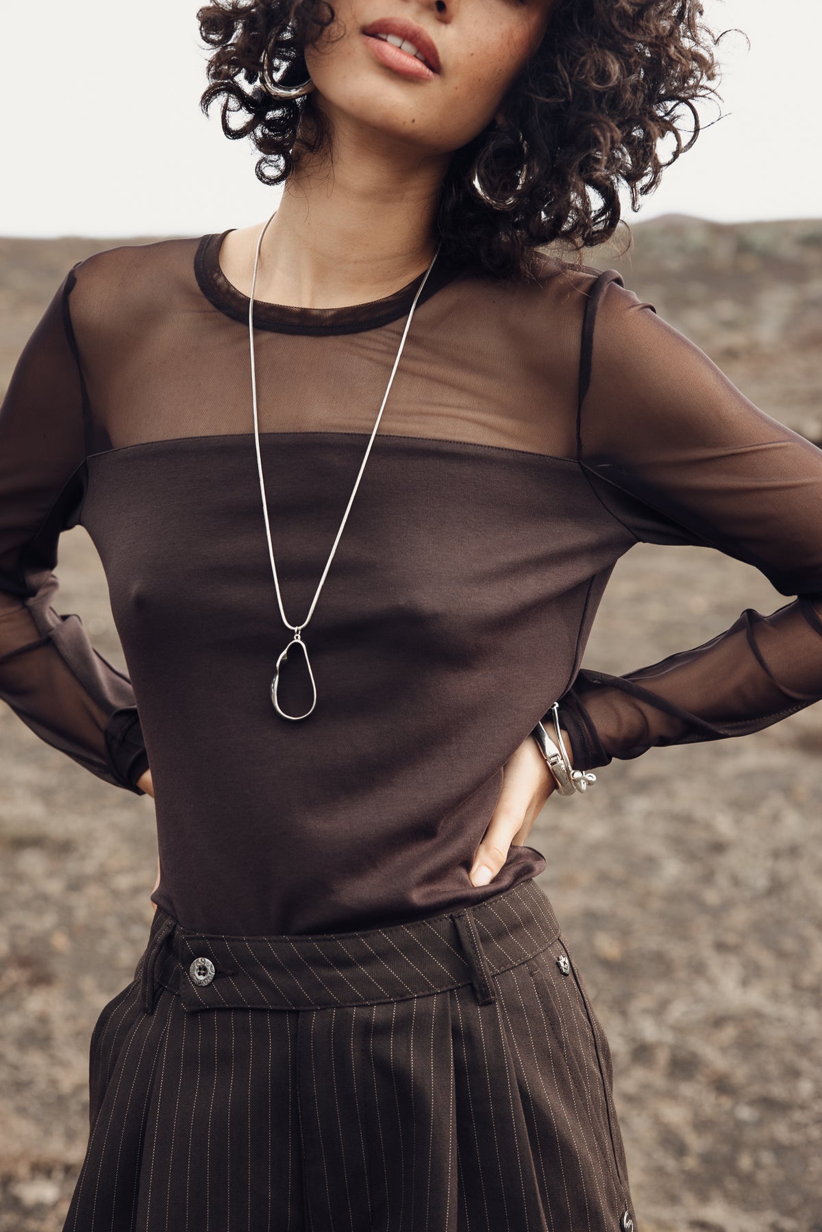   
            

T-shirt avec jeux de transparence Femme Timene Plain chocolate torte | Freeman T. Porter
          