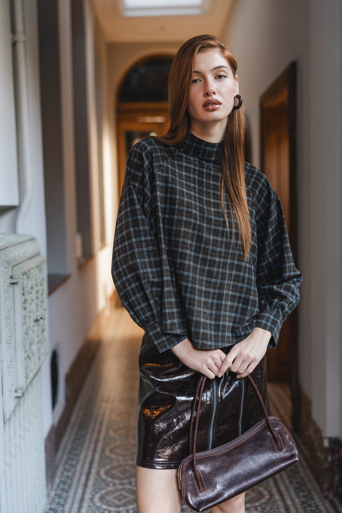 

Transparente Bluse mit Ballonärmeln Damen Terezia Tartan brown / blue | Freeman T. Porter