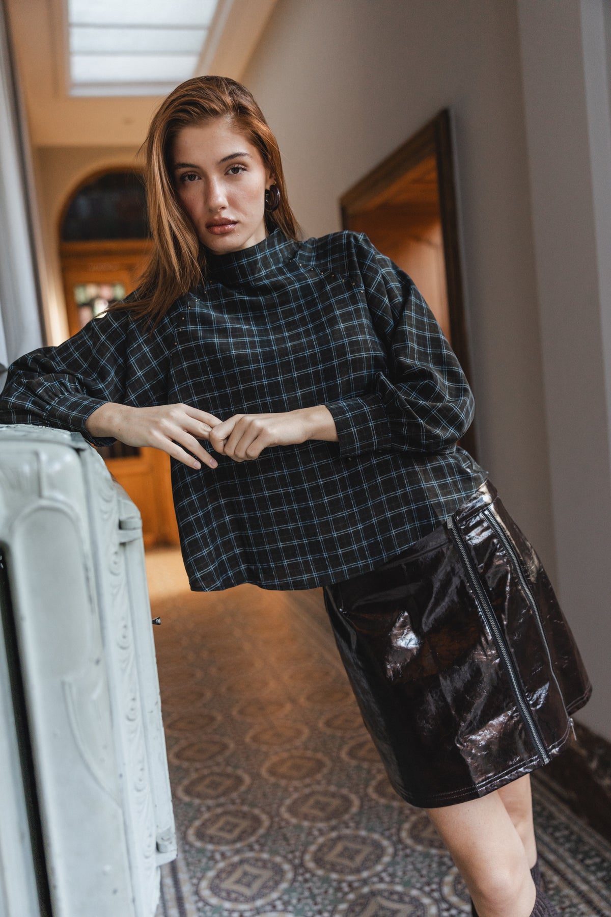 

Transparente Bluse mit Ballonärmeln Damen Terezia Tartan brown / blue | Freeman T. Porter