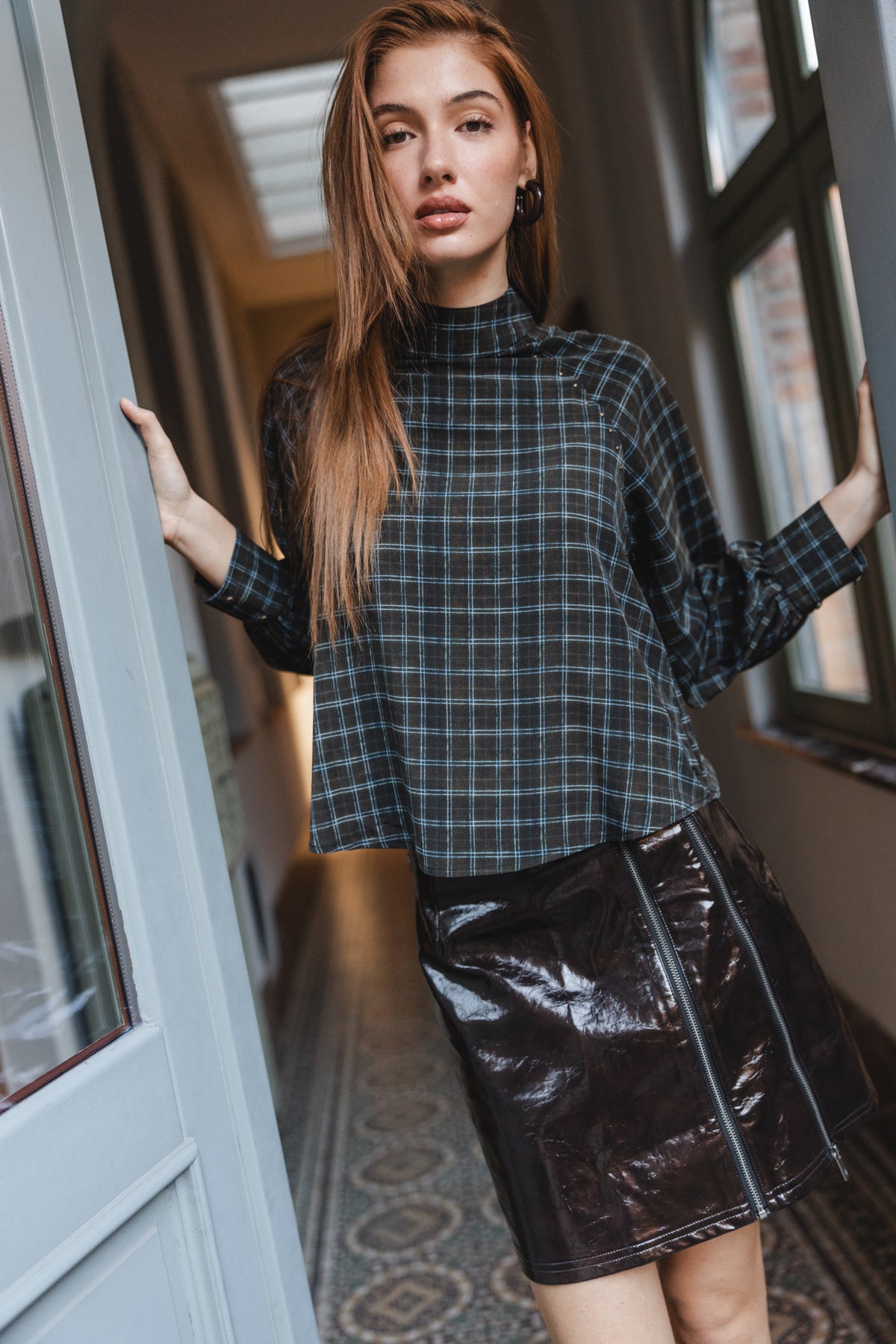 

Transparente Bluse mit Ballonärmeln Damen Terezia Tartan brown / blue | Freeman T. Porter