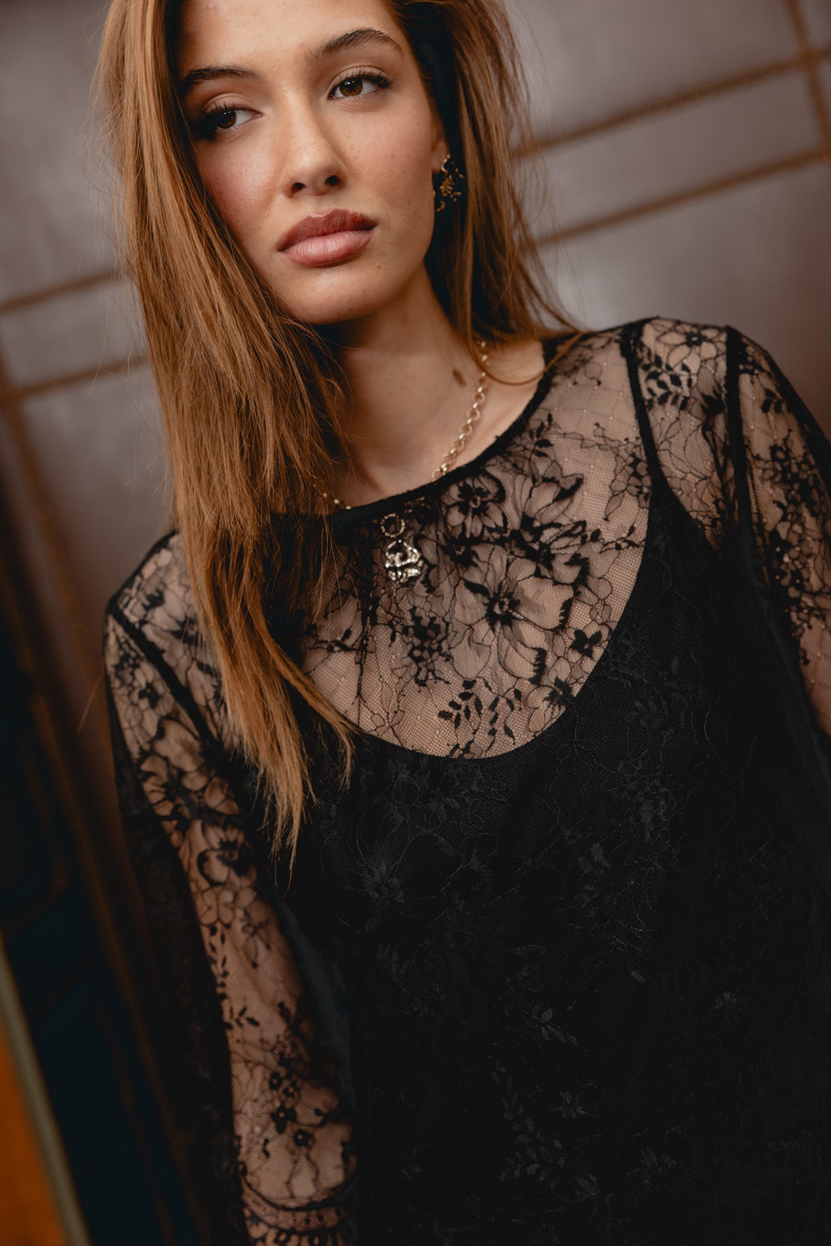 
              

Robe en dentelle Femme Rosela black | Freeman T. Porter
            