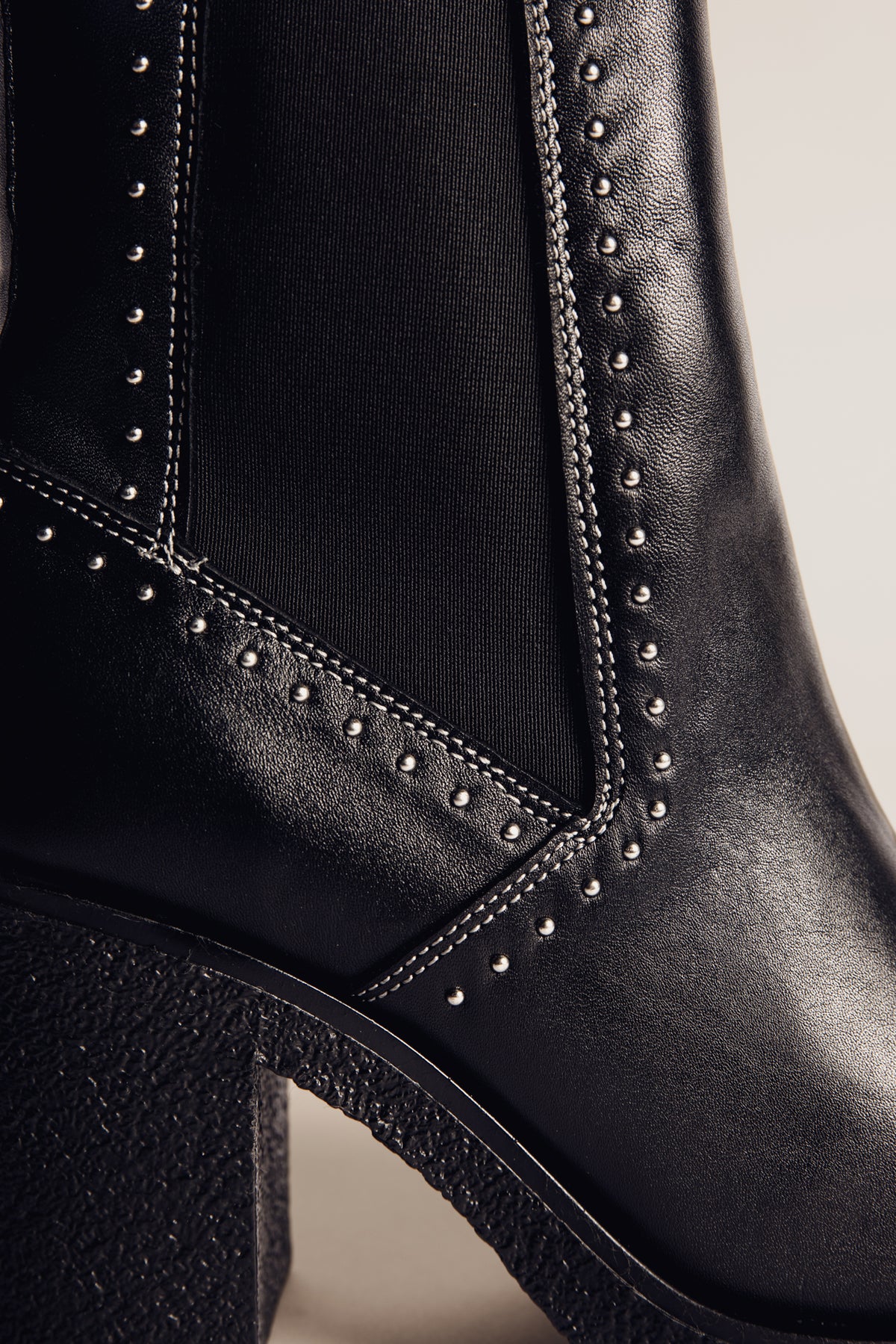 
              

Chelsea boots Mulher Veritia Crepe black | Freeman T. Porter
            