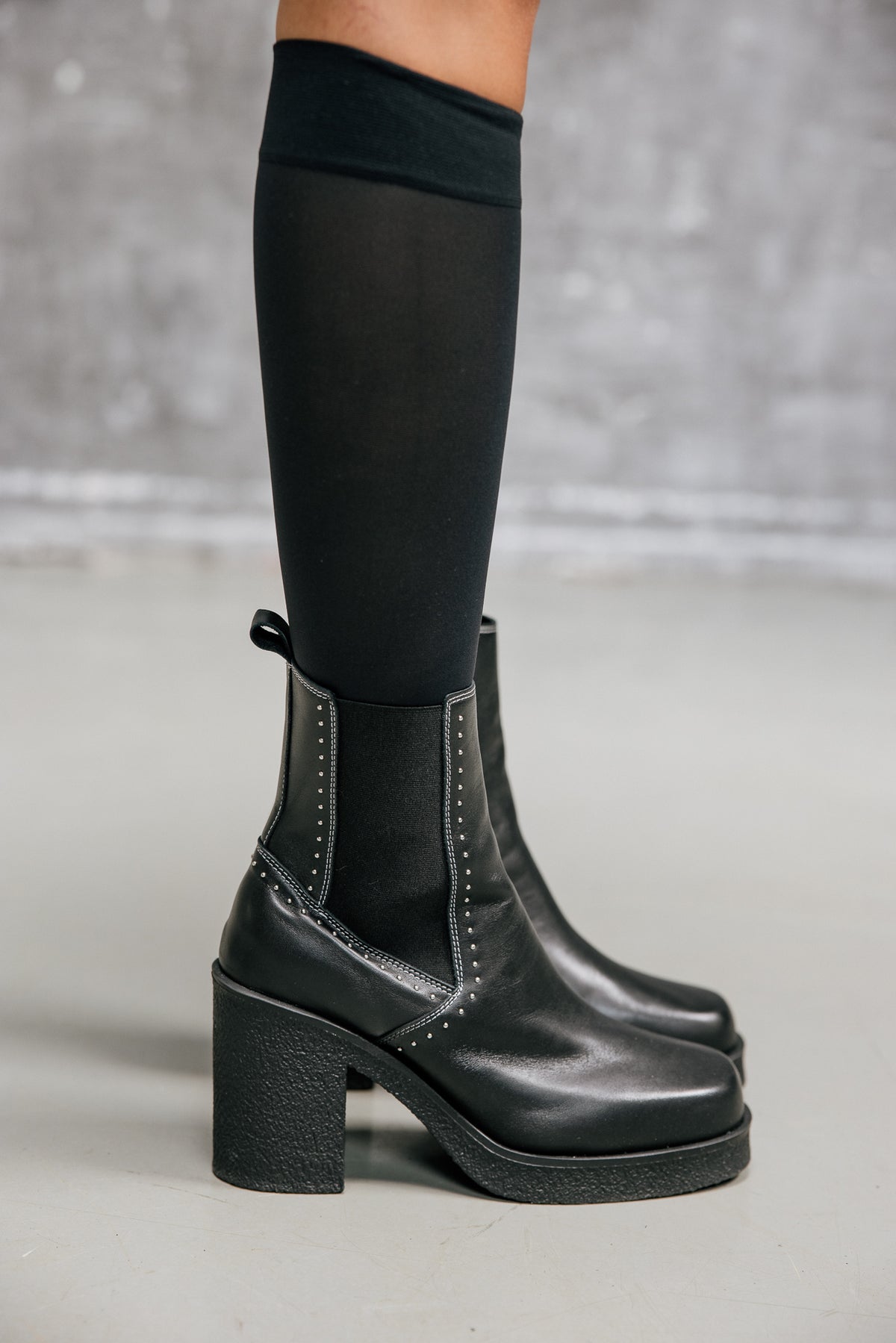 
              

Chelsea boots Damen Veritia Crepe black | Freeman T. Porter
            