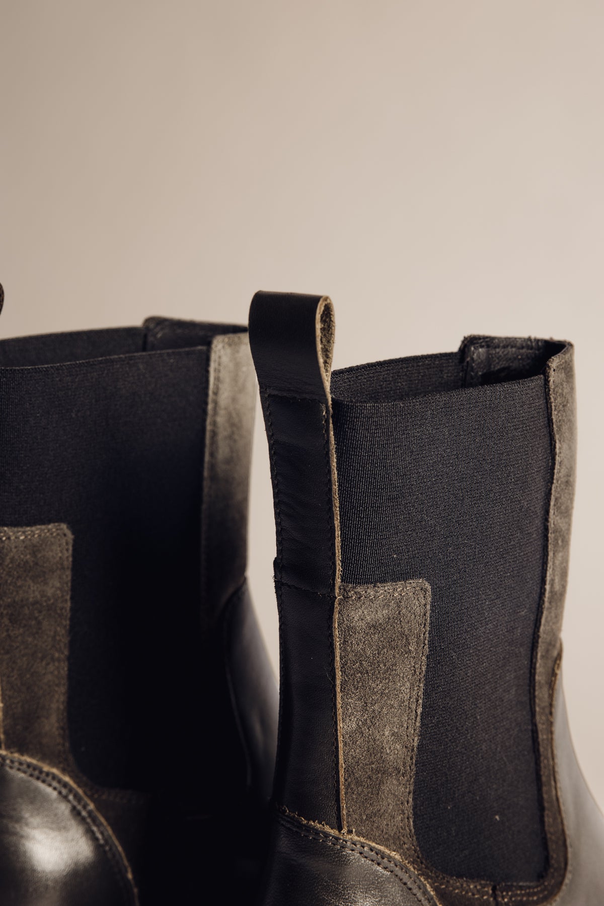 

Boots Chelsea Femme Violino Mix khaki | Freeman T. Porter