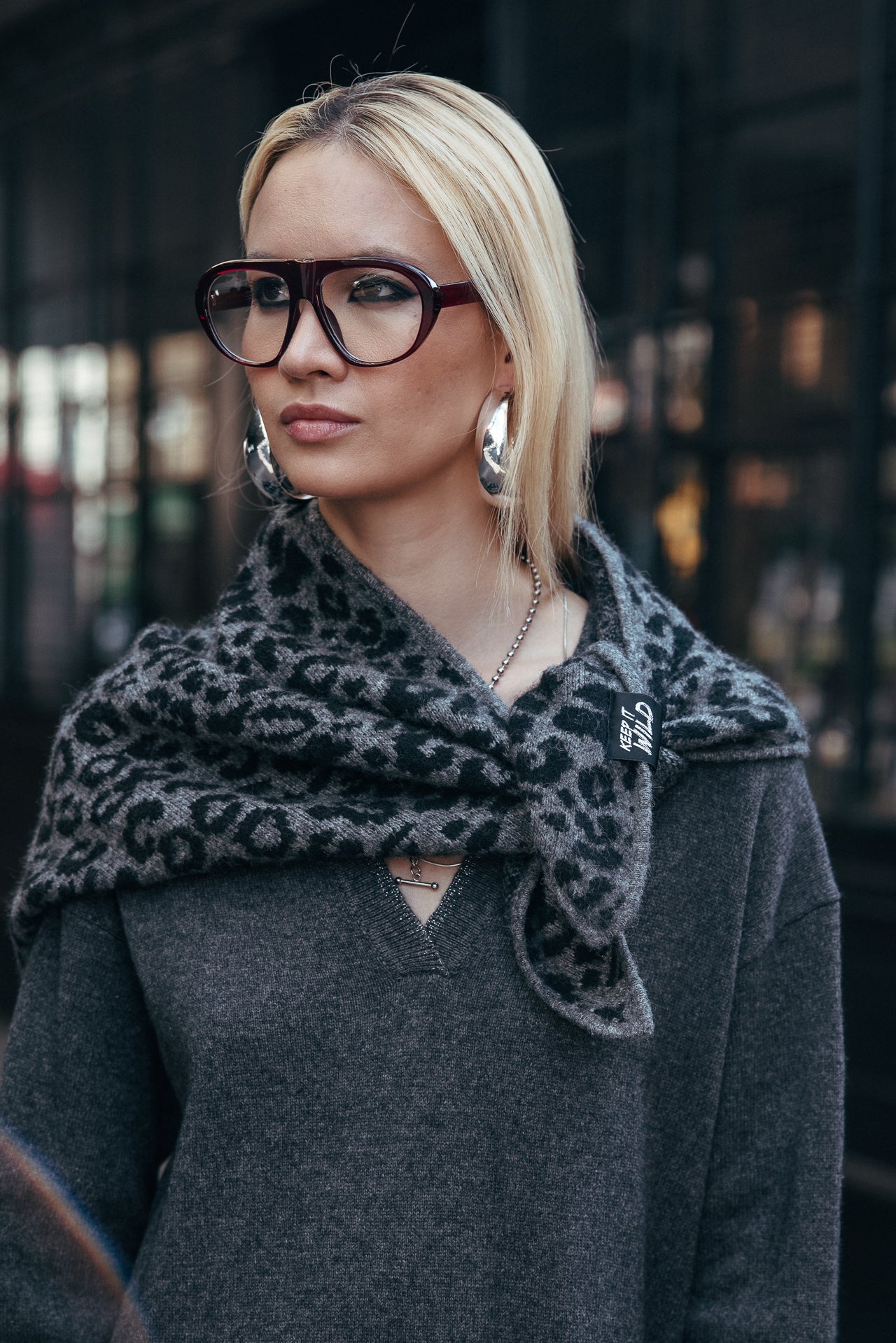 

Leopardmuster-Schal Damen Filice Roar grey black | Freeman T. Porter