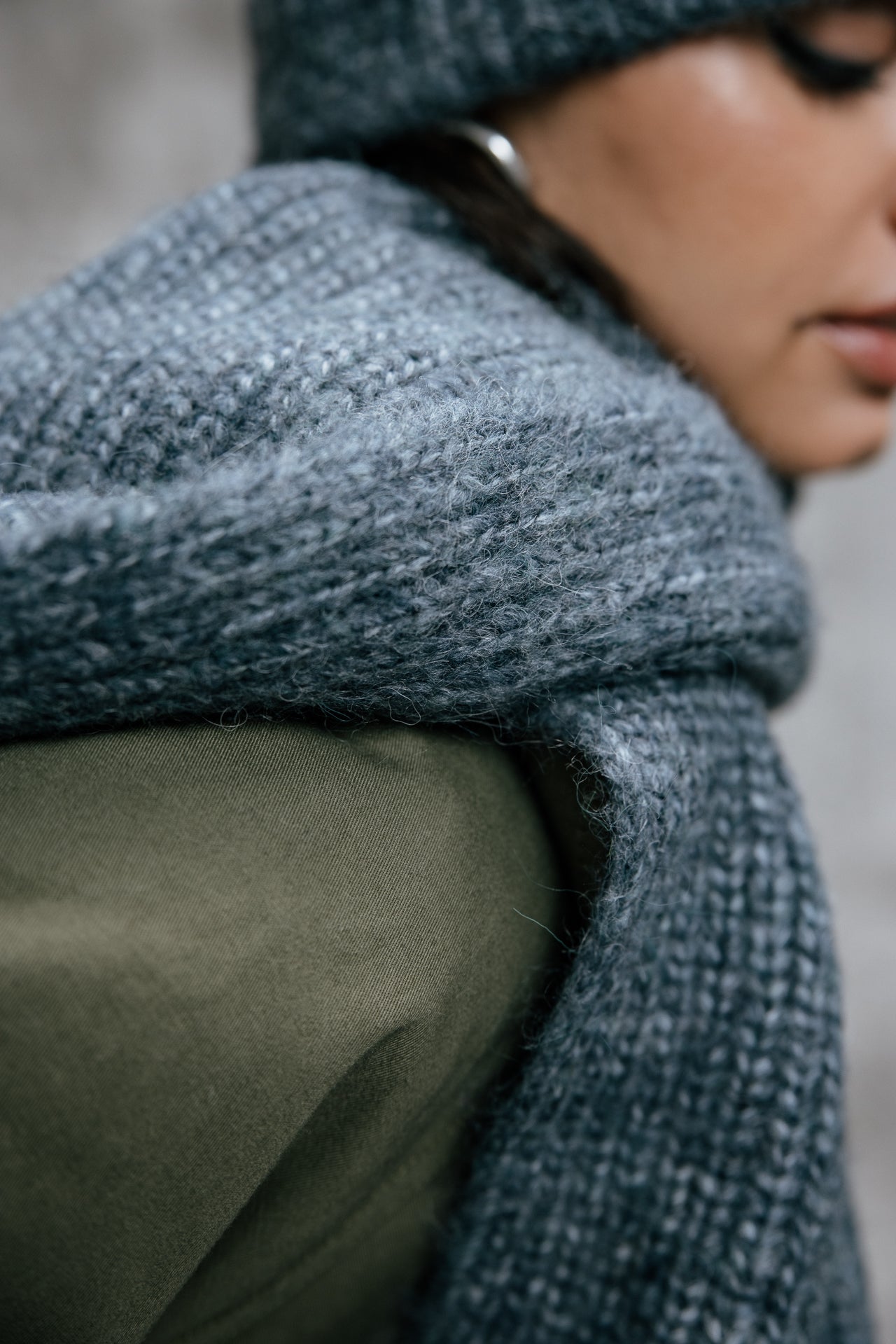 

Langer Schal Damen Heddison Comfy grey | Freeman T. Porter