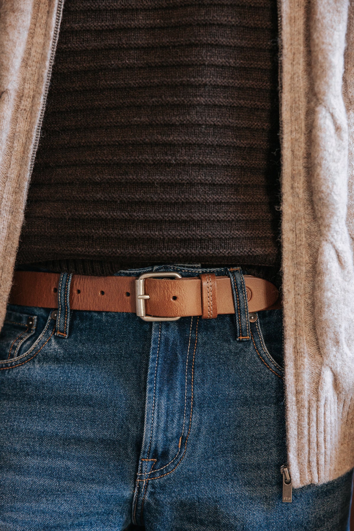 
              

Leather belt Men Abacus medium brown | Freeman T. Porter
            