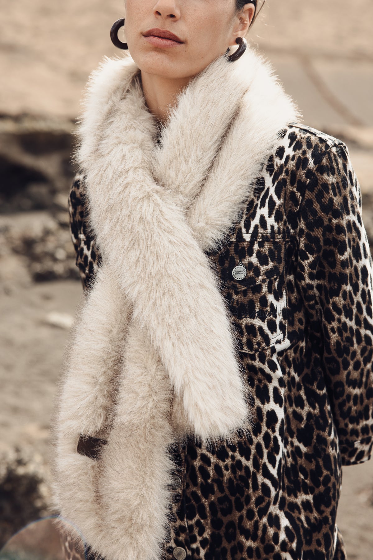 

Bufanda efecto piel Mujer Livie Furry beige melange | Freeman T. Porter