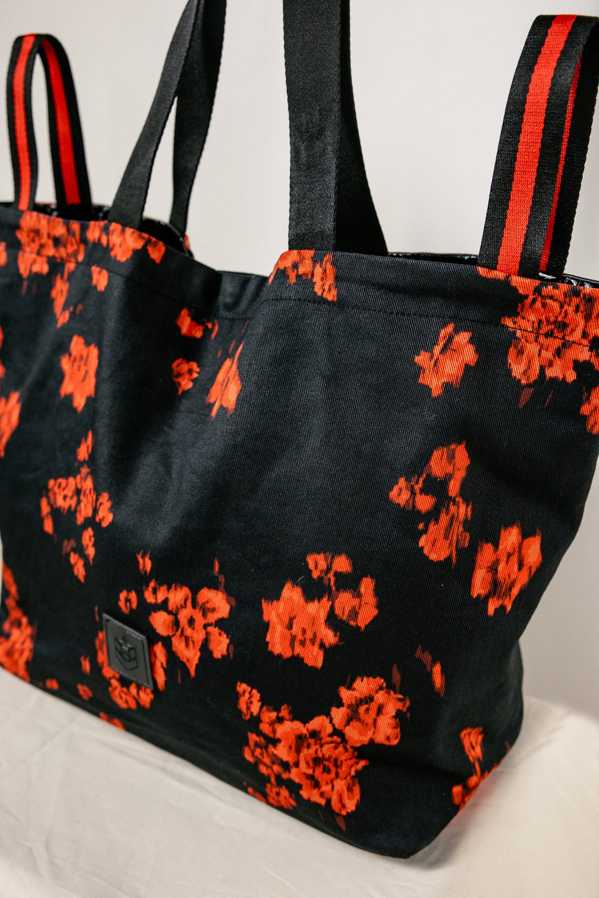 

Tote bag reversible vinilo/estampado Mujer Coletta Vynil Blow original | Freeman T. Porter