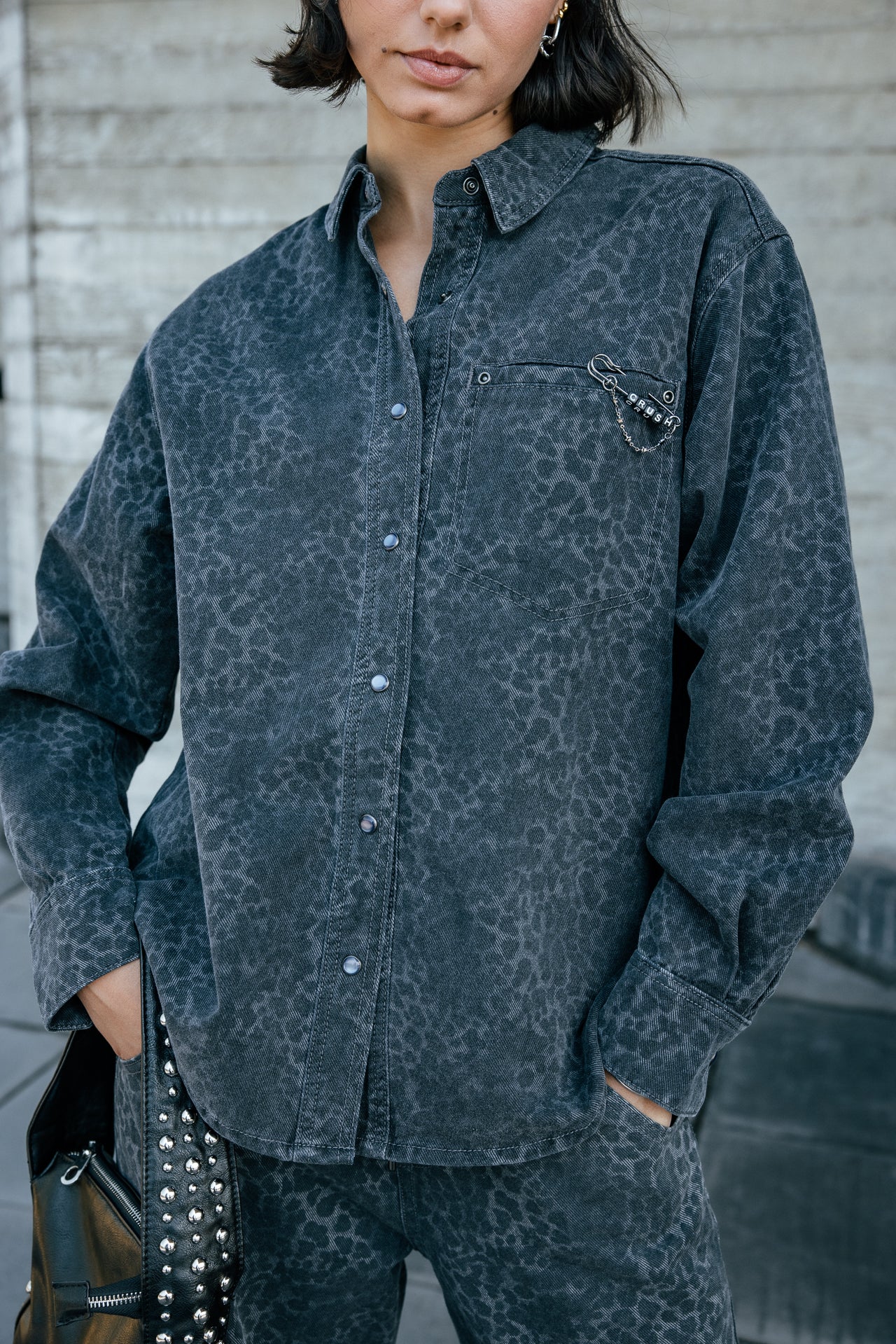 

Chemise oversize léopard Femme Chella whistle | Freeman T. Porter