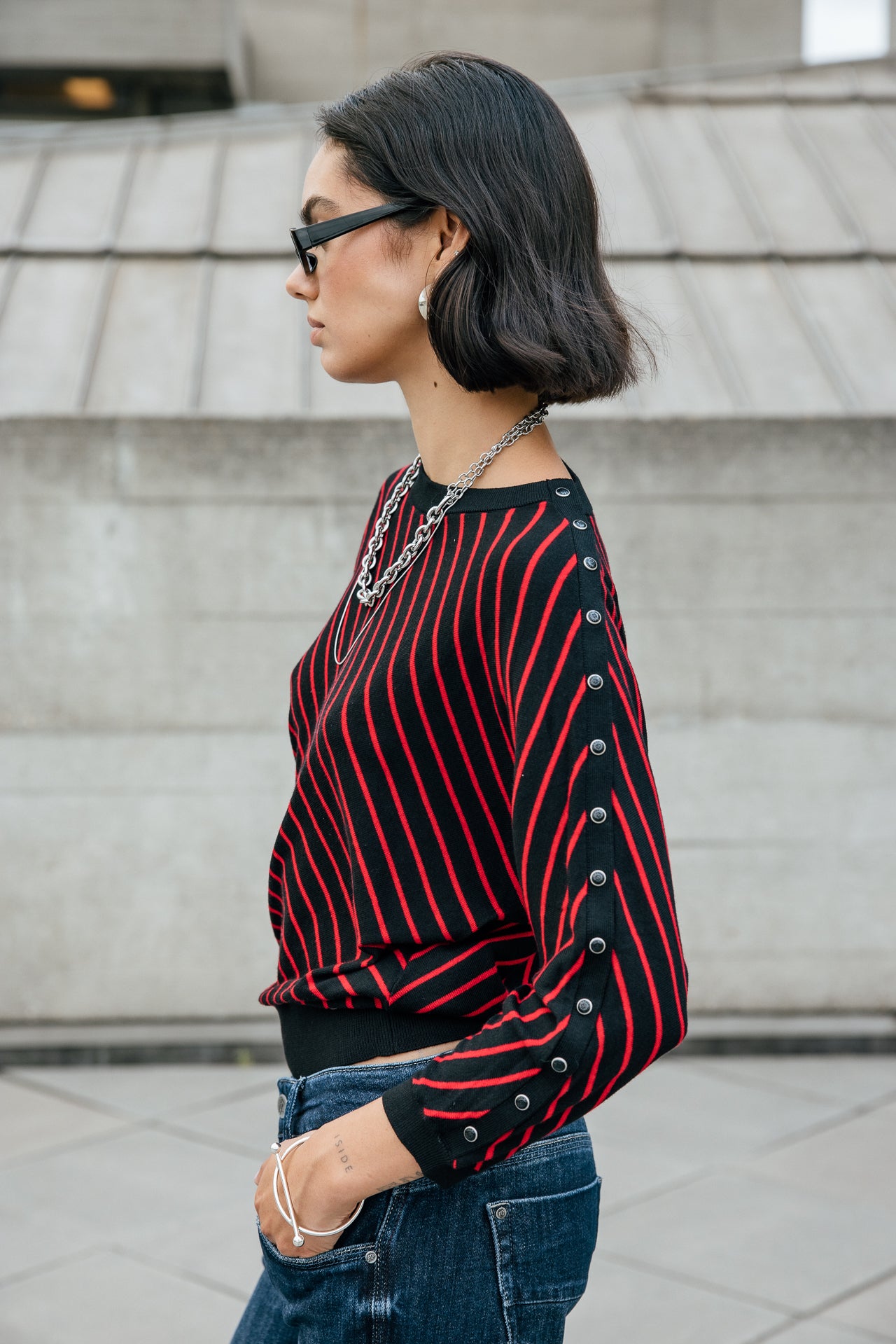 

Gestreifter Pullover mit elastischem Bund Damen Pao Stripes black | Freeman T. Porter