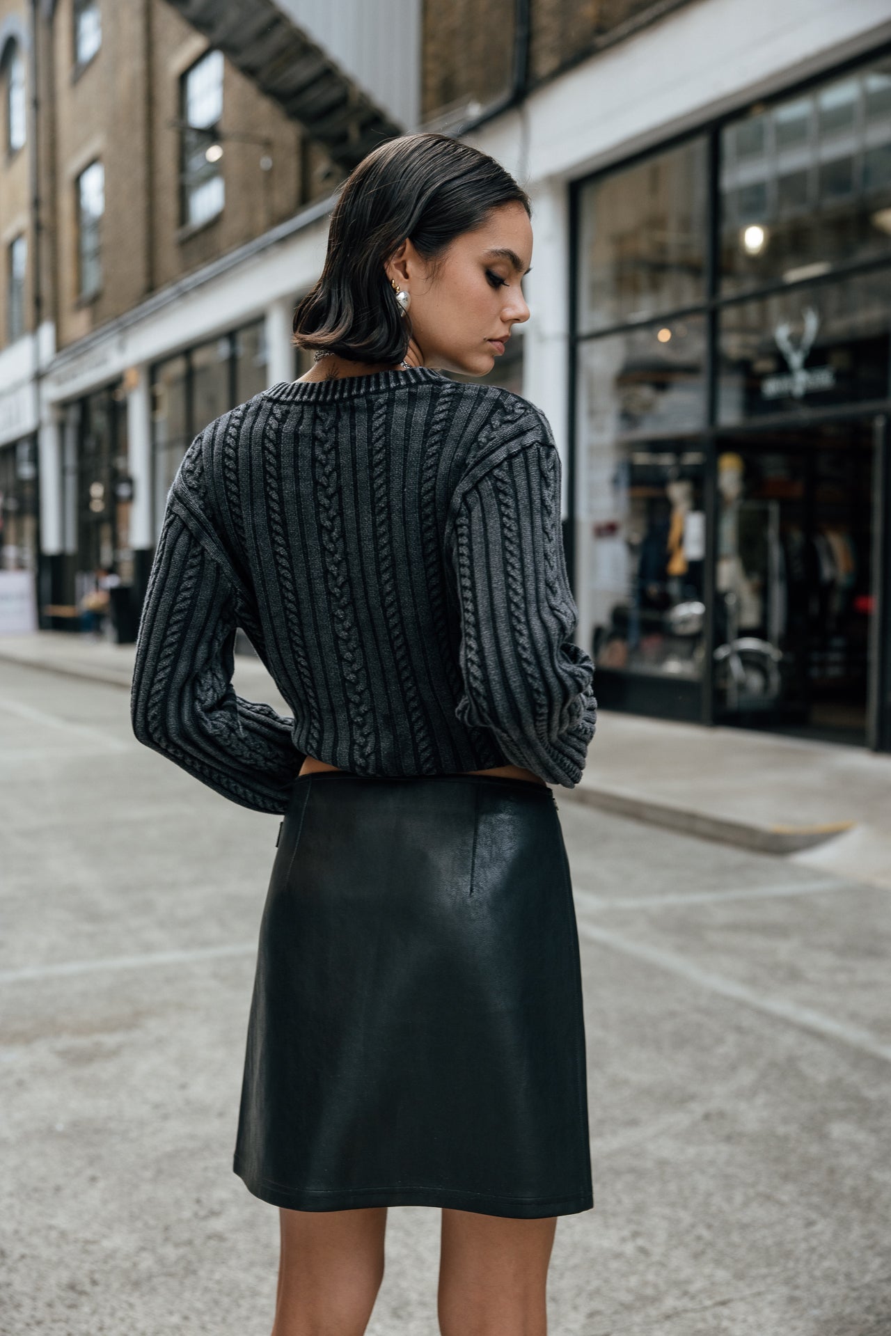 

Zopfstrickpullover mit Piercing Damen Pensee carbone | Freeman T. Porter