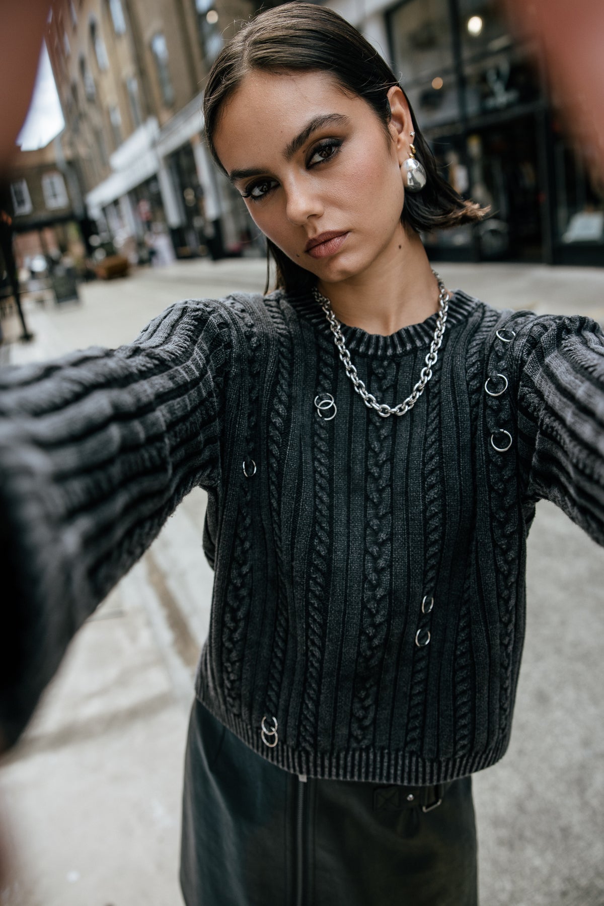 

Zopfstrickpullover mit Piercing Damen Pensee carbone | Freeman T. Porter