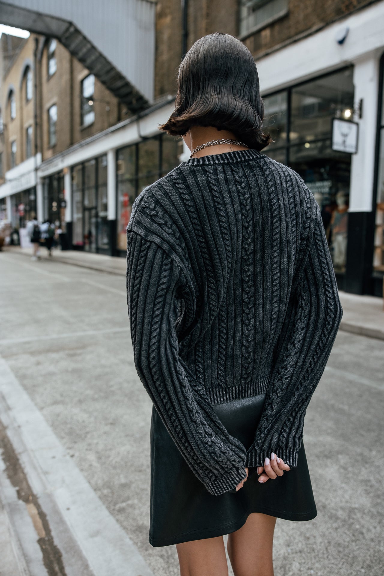 

Zopfstrickpullover mit Piercing Damen Pensee carbone | Freeman T. Porter