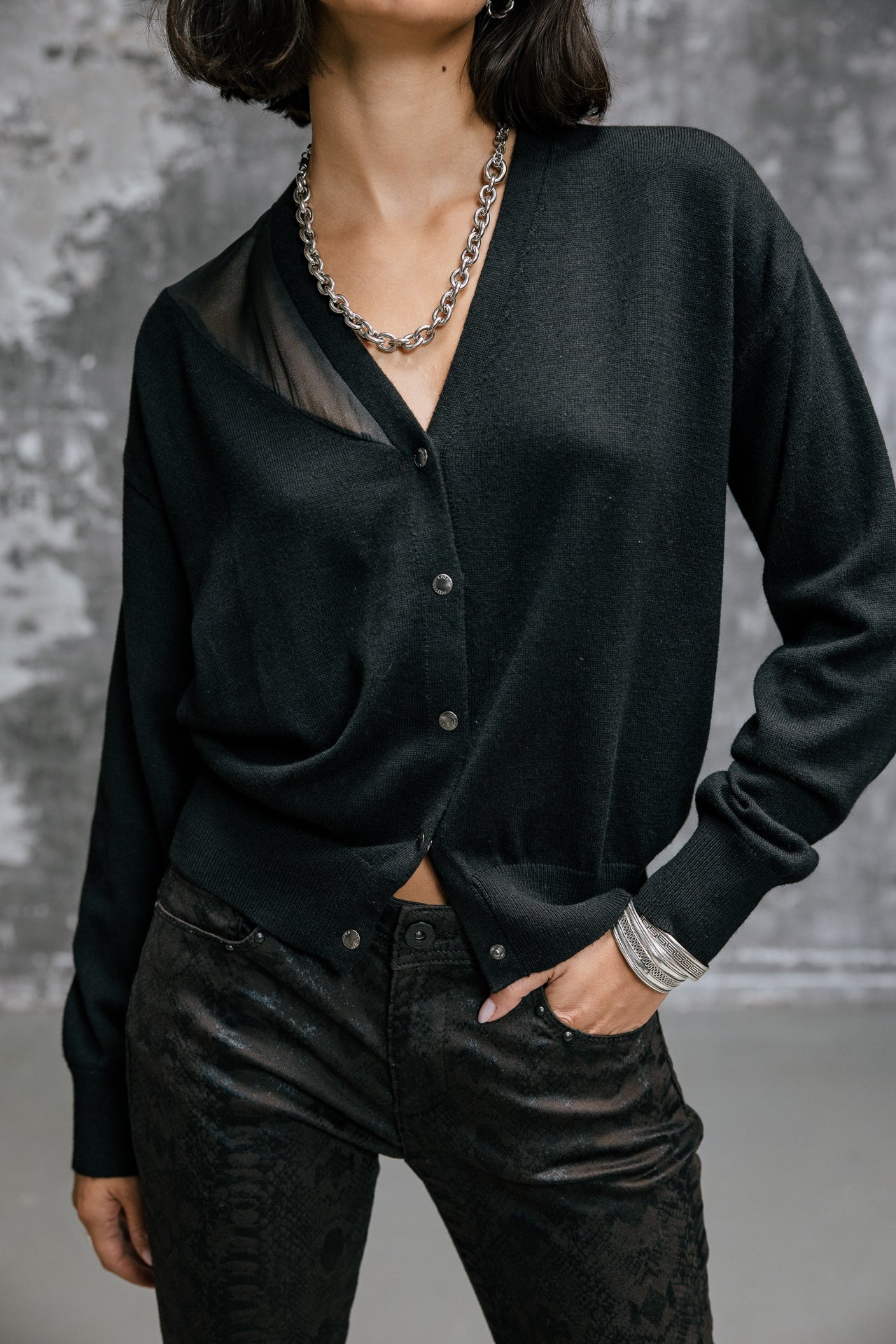 

Sweatjacke mit Voile Damen Goya black | Freeman T. Porter