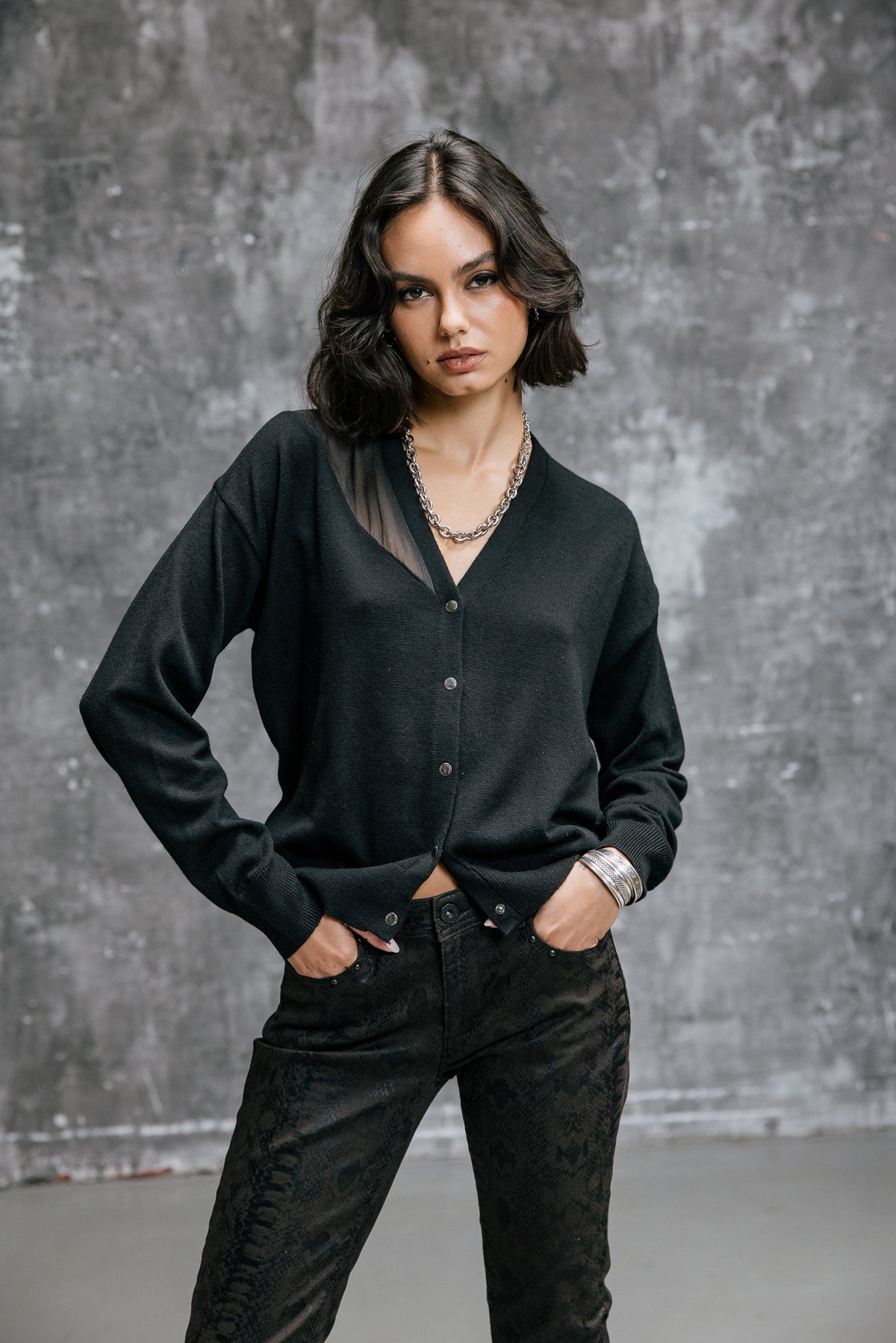 

Sweatjacke mit Voile Damen Goya black | Freeman T. Porter